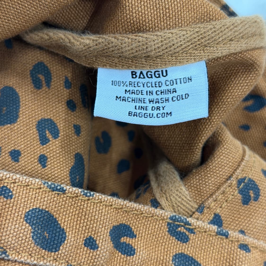 BAGGU 바쿠 레오파드 호피무늬 패턴 크로스백 가방 상품이미지4