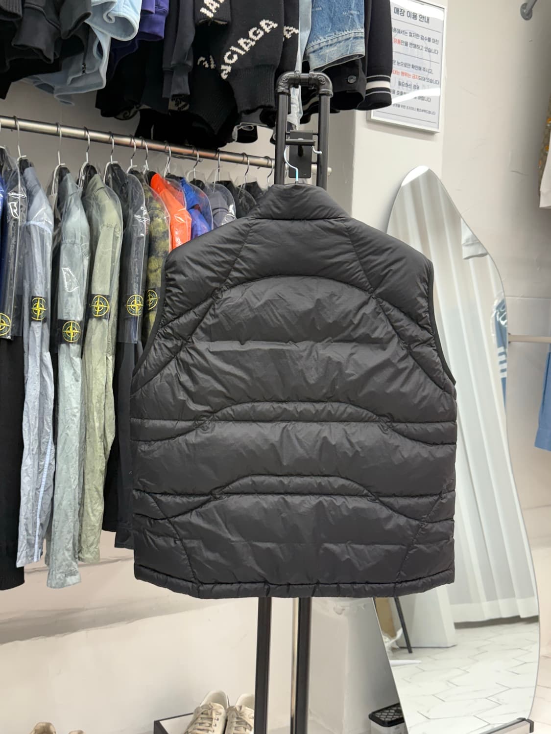 [2] 몽클레어 쿠르사 질렛 조끼패딩 상품이미지2