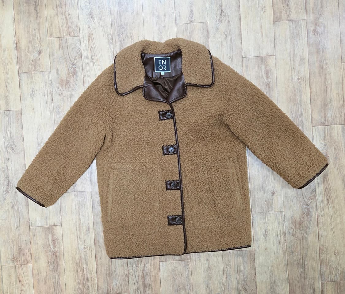 엔오르(EN OR) 오버핏 시어링 퍼코트 프리사이즈 상품이미지4