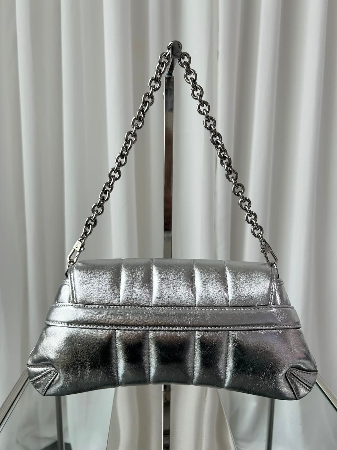 구찌 홀스빗 체인 메탈릭 실버 체인 숄더백 상품이미지5