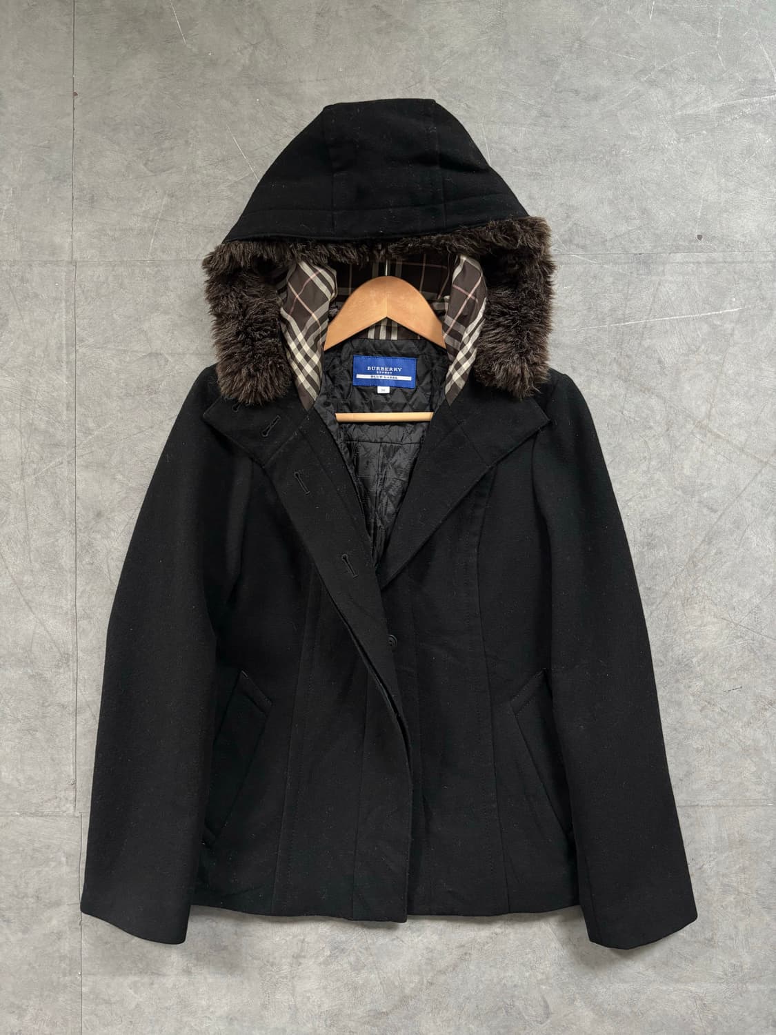 Burberry 버버리 블루라벨 퍼 트리밍 후드 하프 자켓 상품이미지4