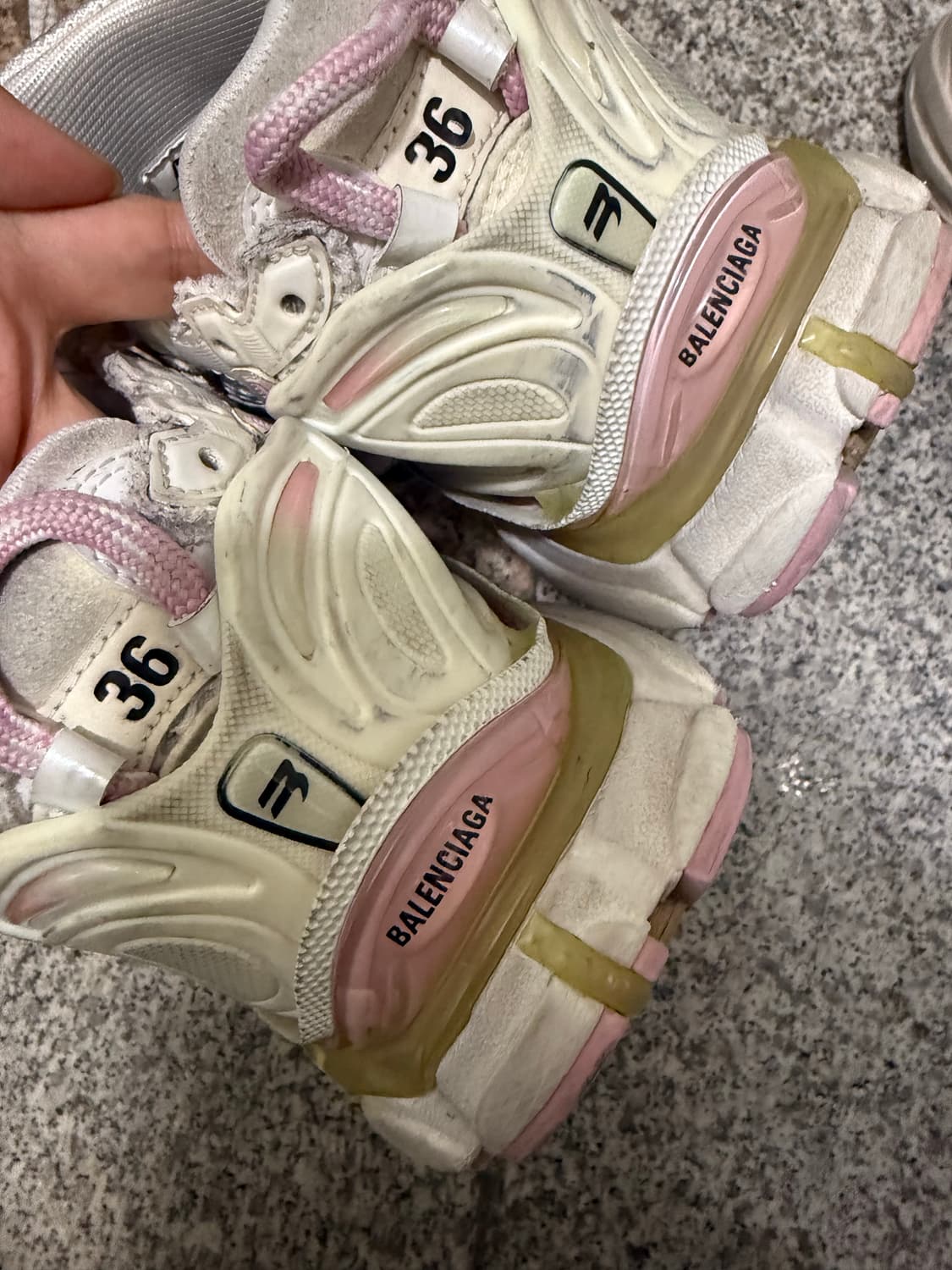 발렌시아가 뉴러너 스니커즈 핑크 화이트 36사이즈 상품이미지7