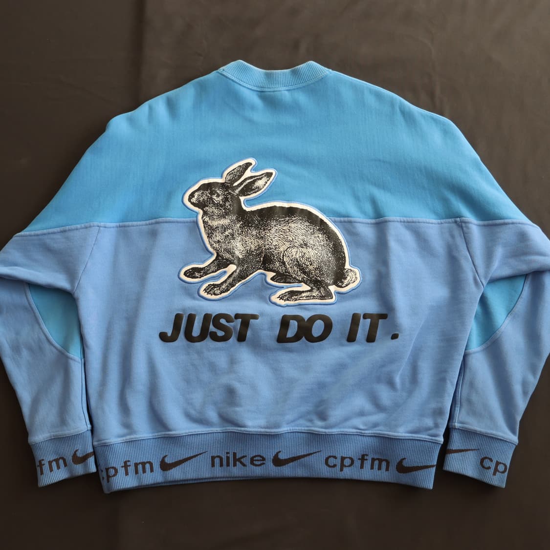 나이키 x CPFM 크루넥 토끼와 거북이 상품이미지8
