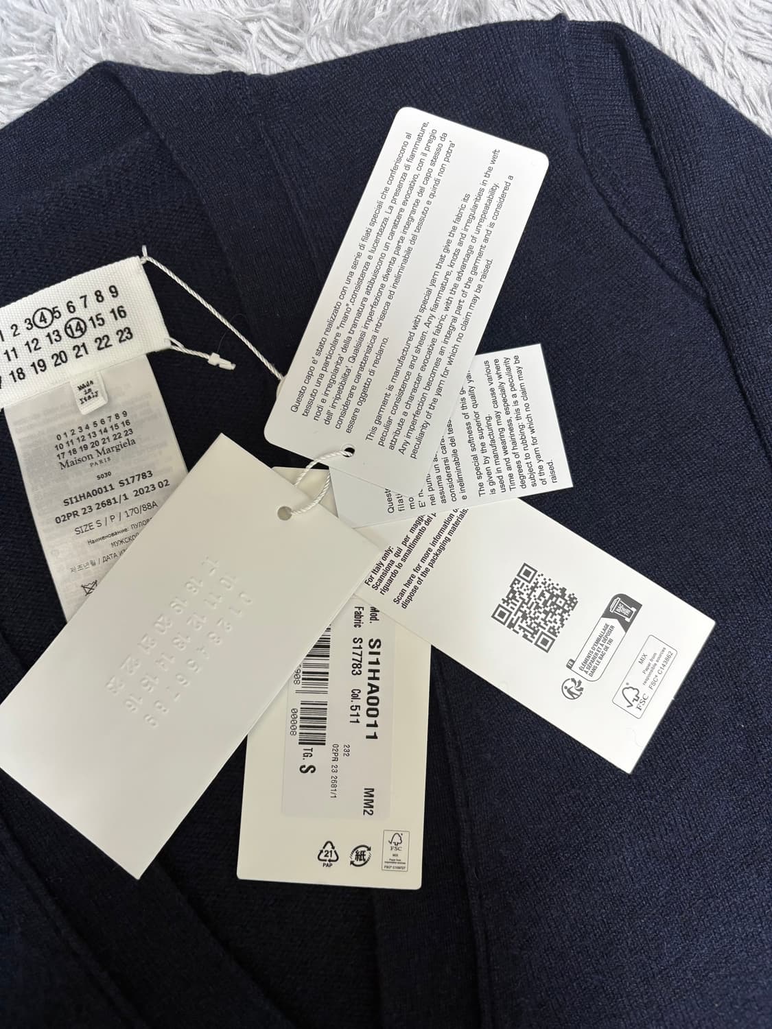 [새상품] 메종 마르지엘라 캐시미어 가디건 상품이미지5