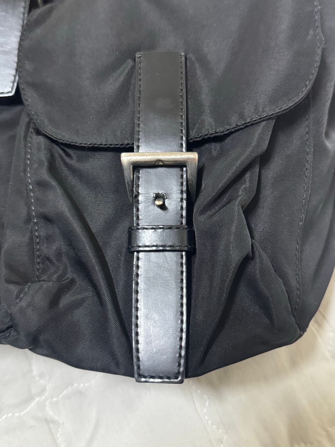 프라다 나일론백팩 M사이즈 상품이미지2