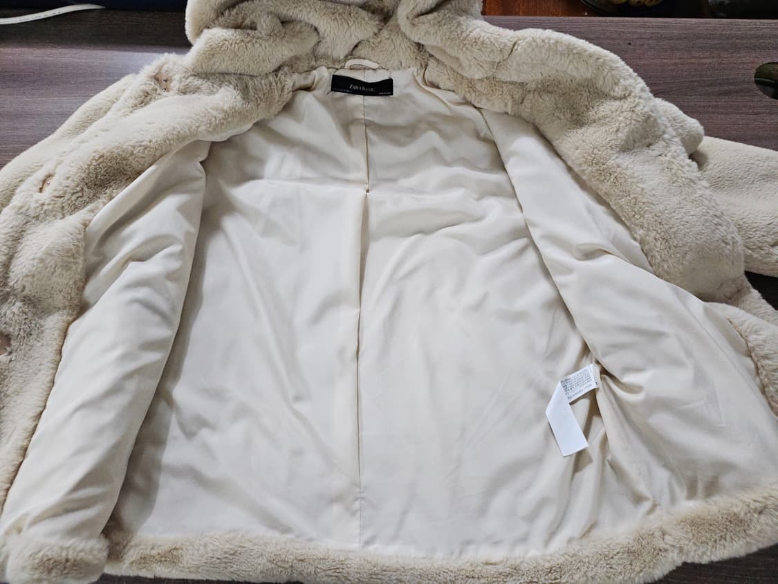 자라 베이직 아이보리 후리스 자켓  L 상품이미지3