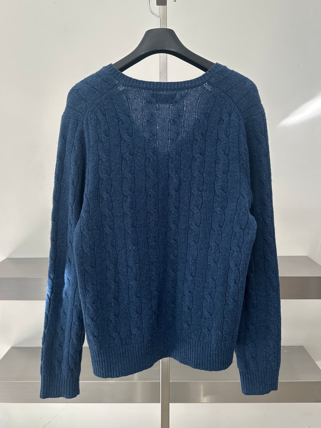 폴로 랄프로렌 뮤트블루 울 캐시미어 V넥 케이블 니트  상품이미지6