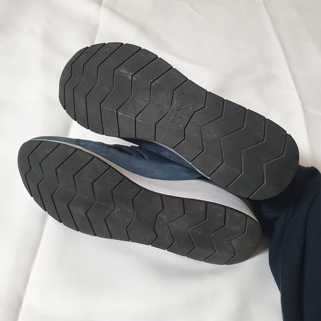 HUGO BOSS 레더 스니커즈 42사이즈 상품이미지5