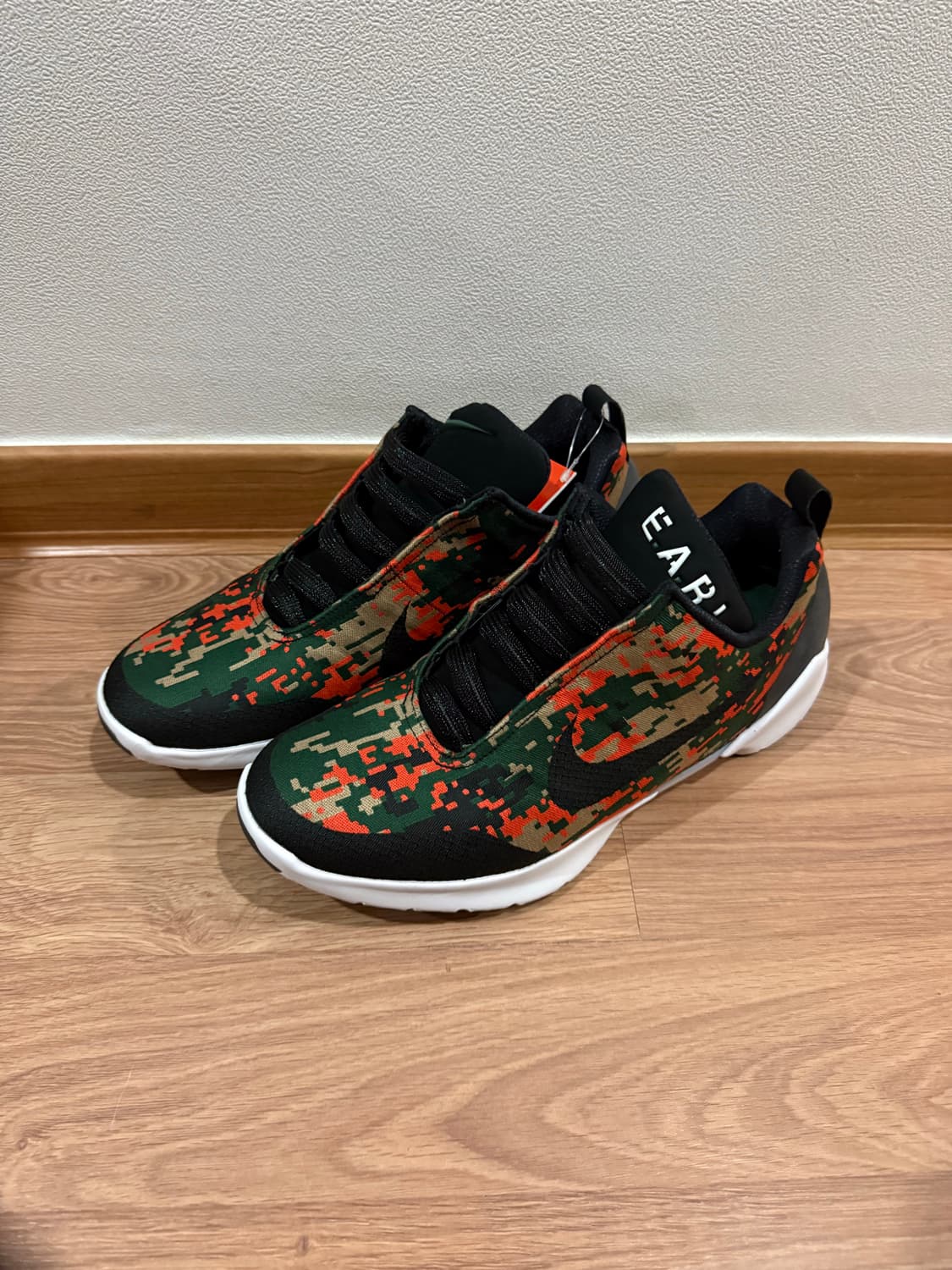 나이키 HyperAdapt 1.0  US10 상품이미지4