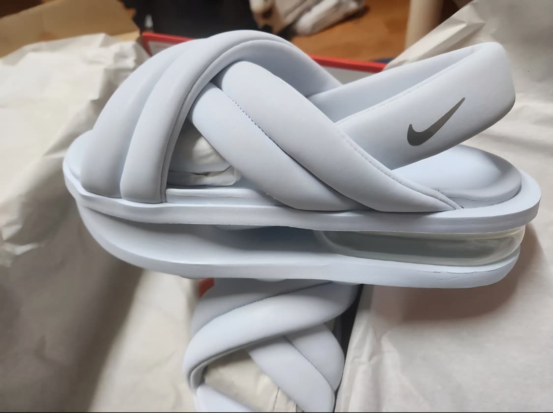 나이키 에어맥스 아일라 샌들 (새 상품) 상품이미지2