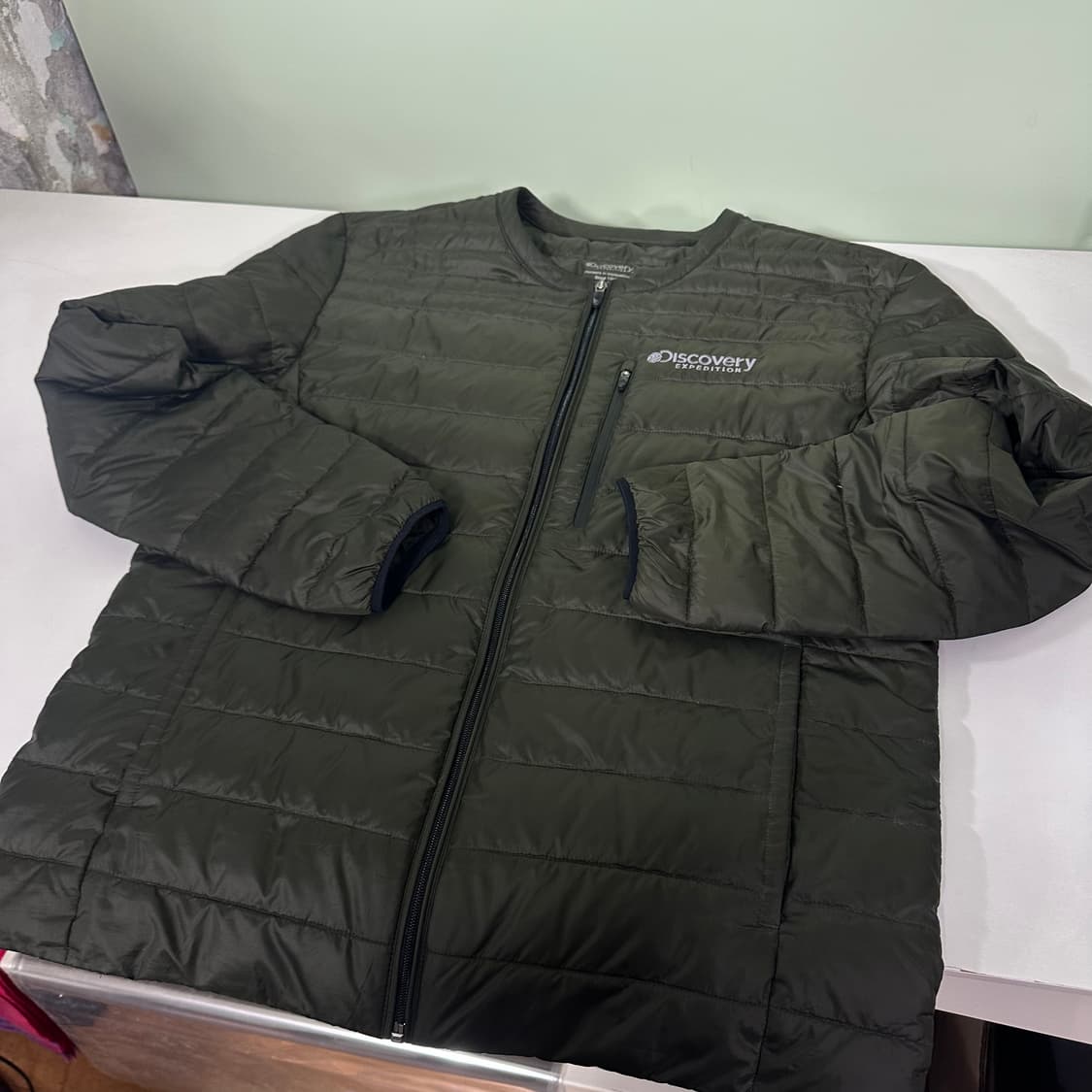 M-L 디스커버리 카키 기본로고 U넥 덕다운 경량점퍼 상품이미지2