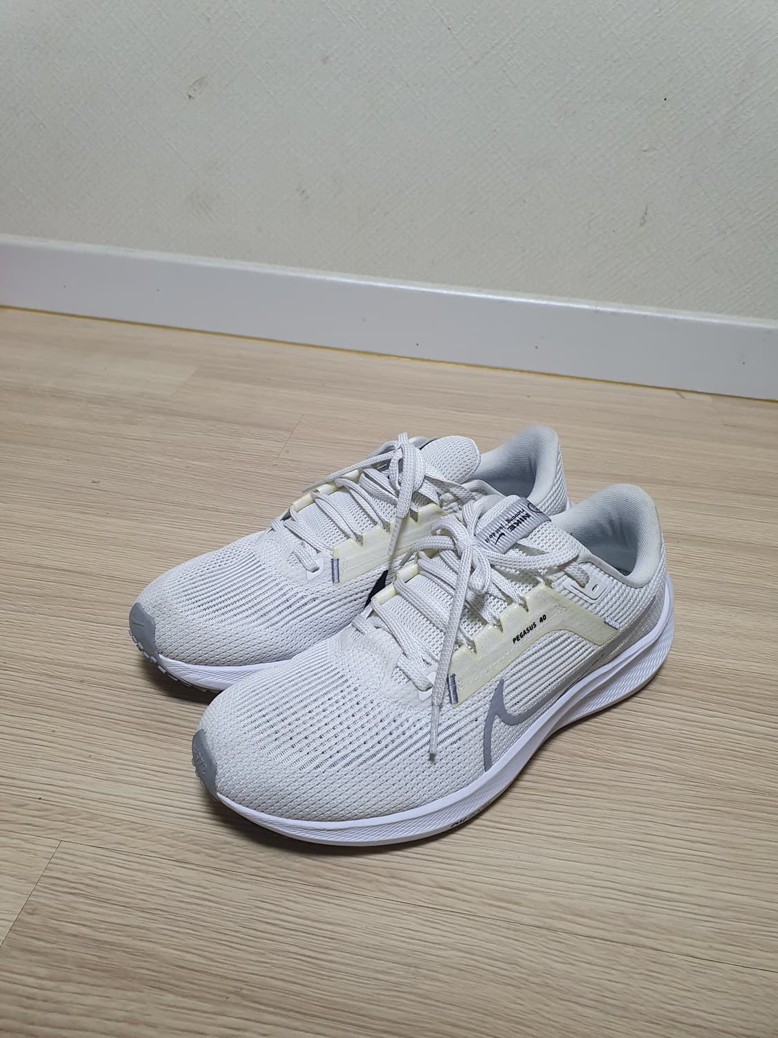 나이키 페가수스 40 화이트 운동화 265 상품이미지4