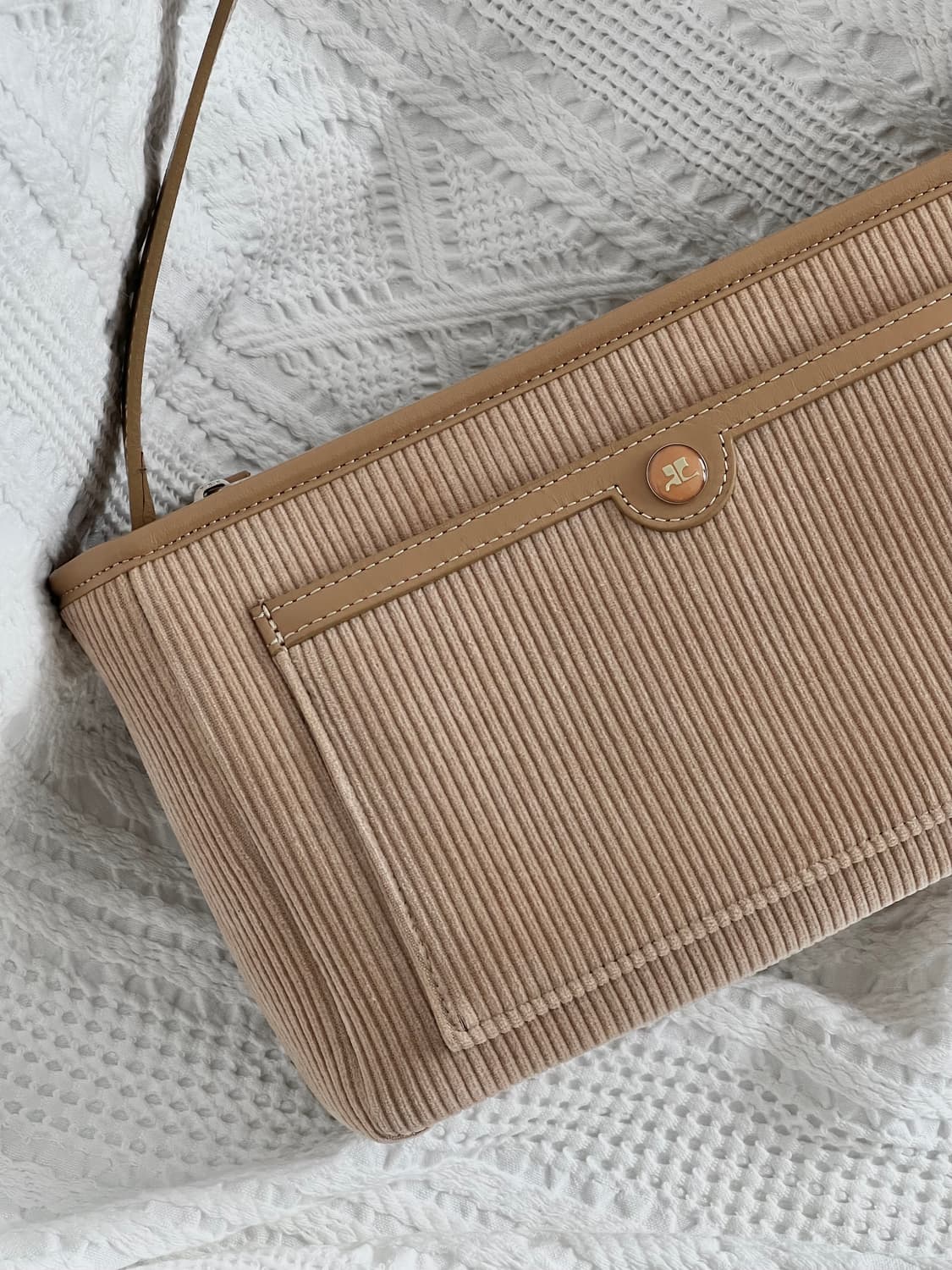 쿠레쥬 베이지 브라운 코듀로이 숄더백 꾸레쥬 상품이미지3