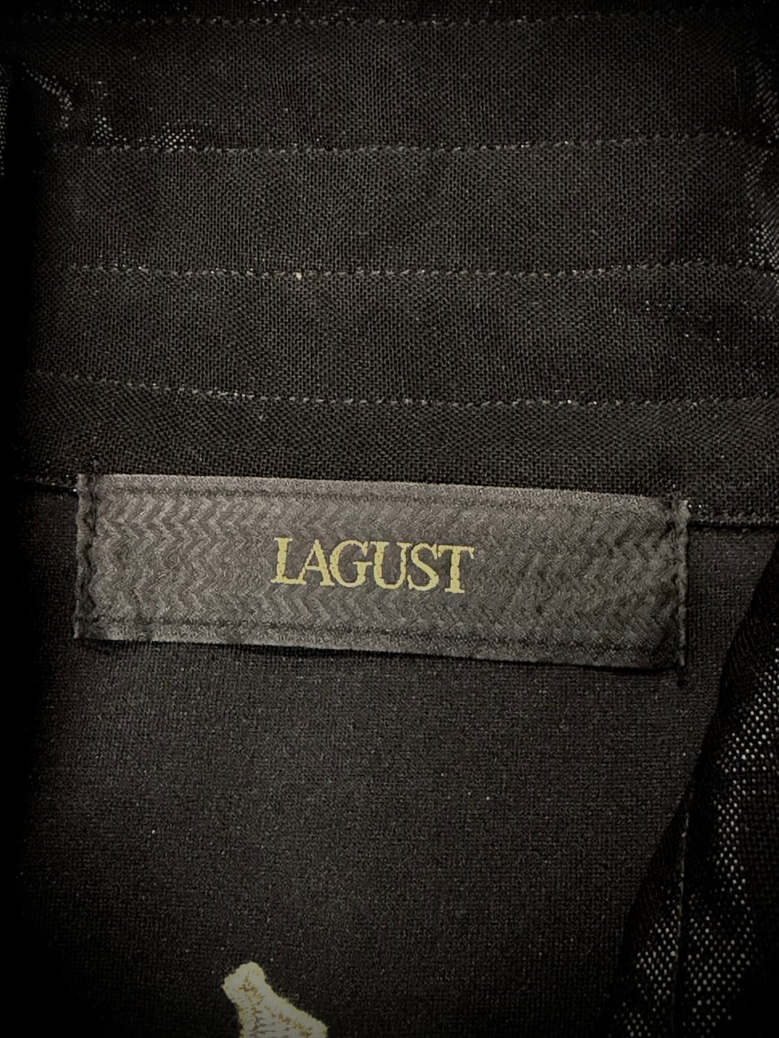 LAGUST 스컬 큐빅 디테일 반팔 집업 상품이미지9