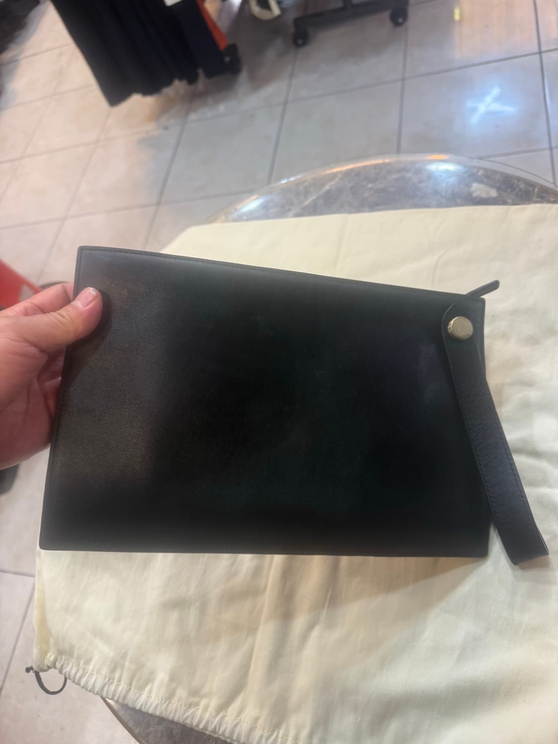 정품 멀버리 클러치 팝니다 상품이미지3