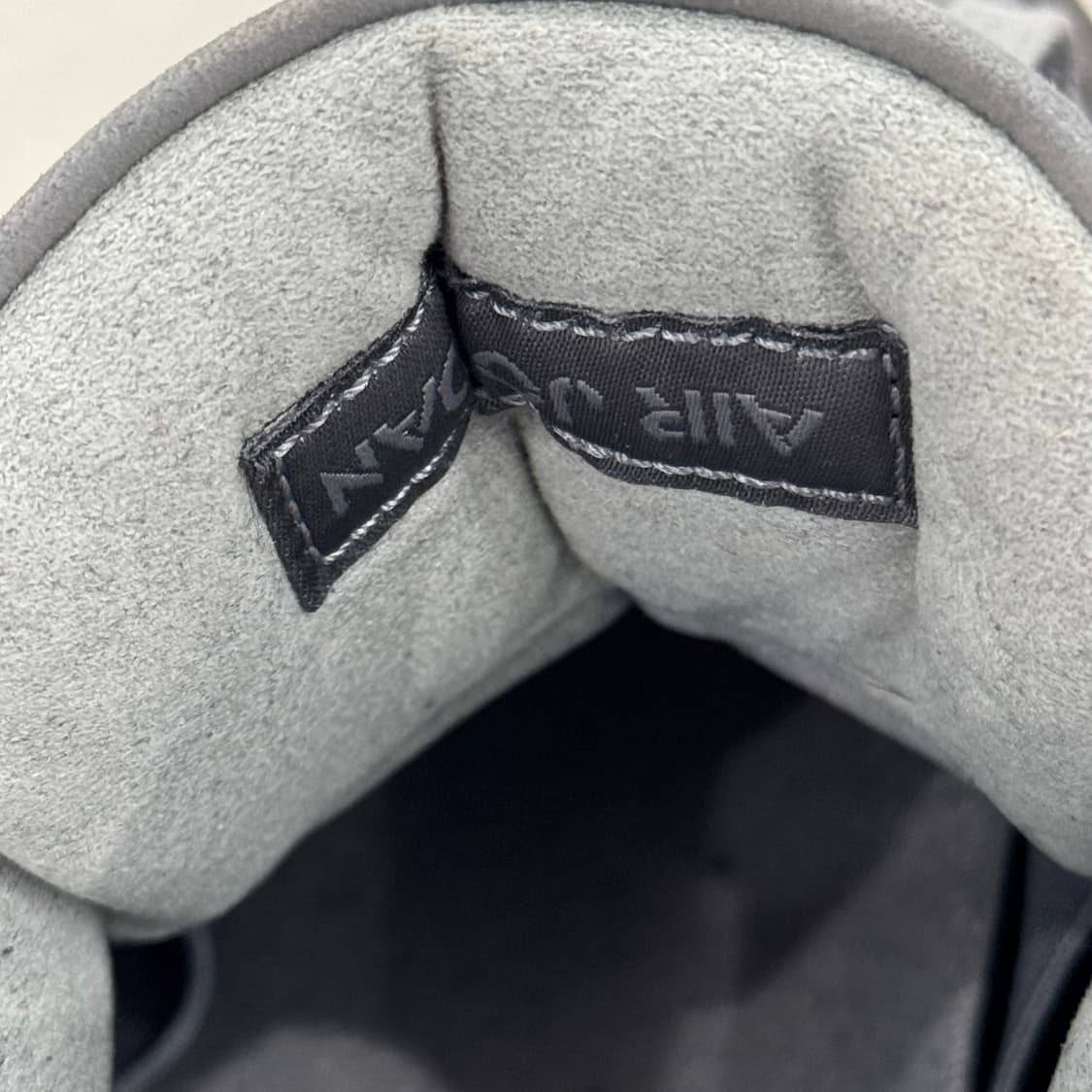 조던4 시멘트 그레이 280 상품이미지3