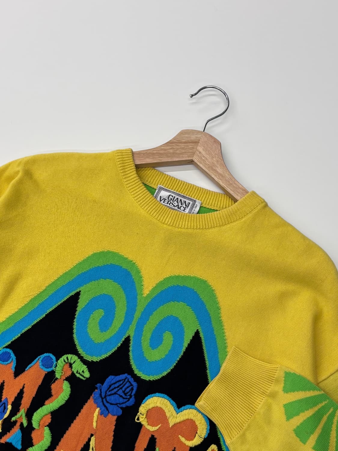 Gianni Versace 베르사체 90s 멀티컬러 자수 로고 니트 상품이미지3