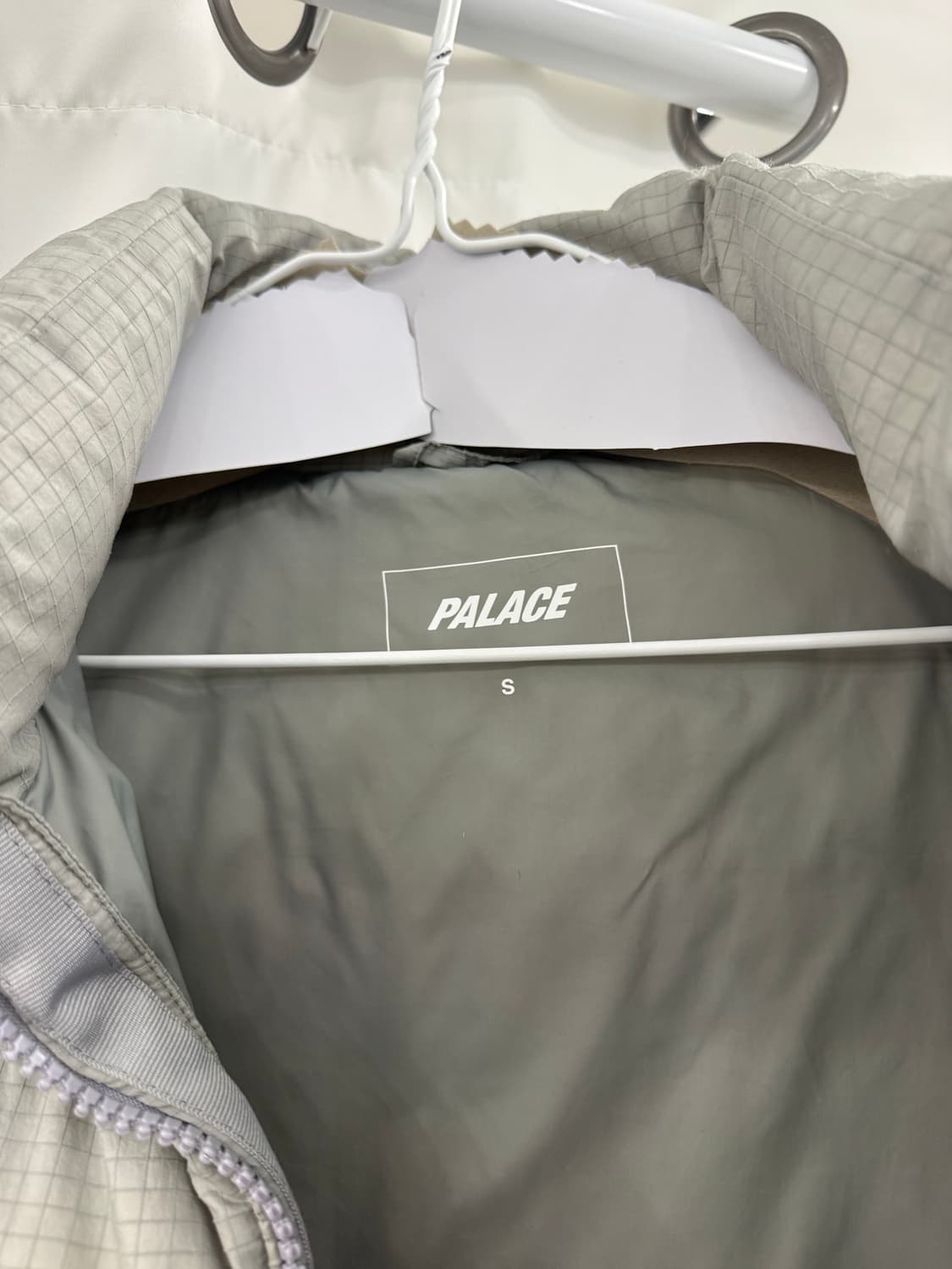 팔라스 립스탑 푸파 콘크리트 그레이 패딩 24FW S 상품이미지5