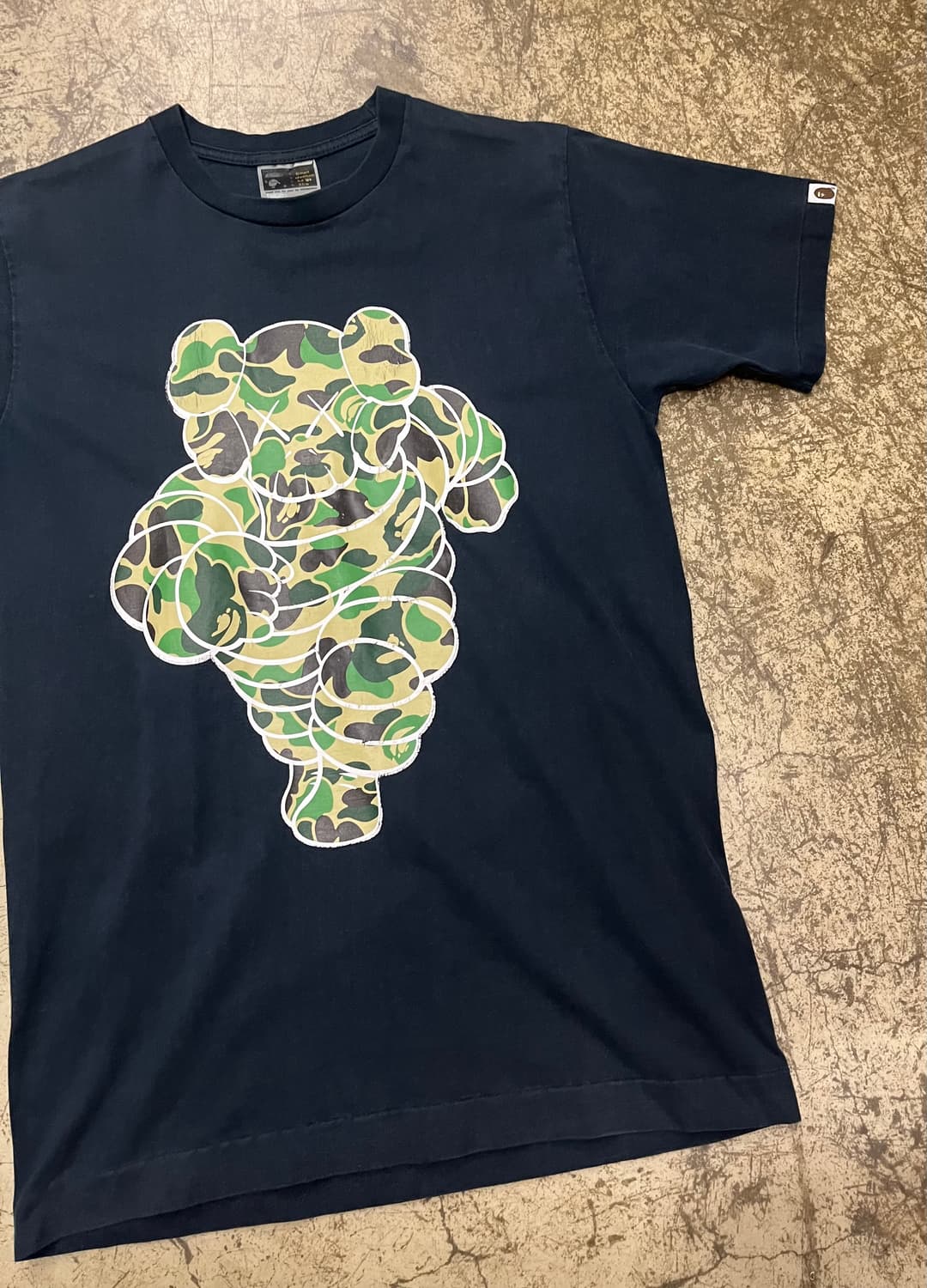 00s Bape x kaws 반팔 티셔츠 상품이미지4