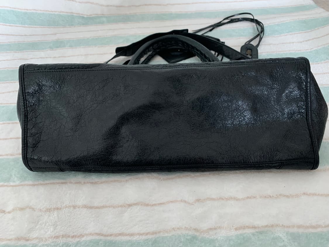 발렌시아가 시티백 모터백 라지 블랙 상품이미지8