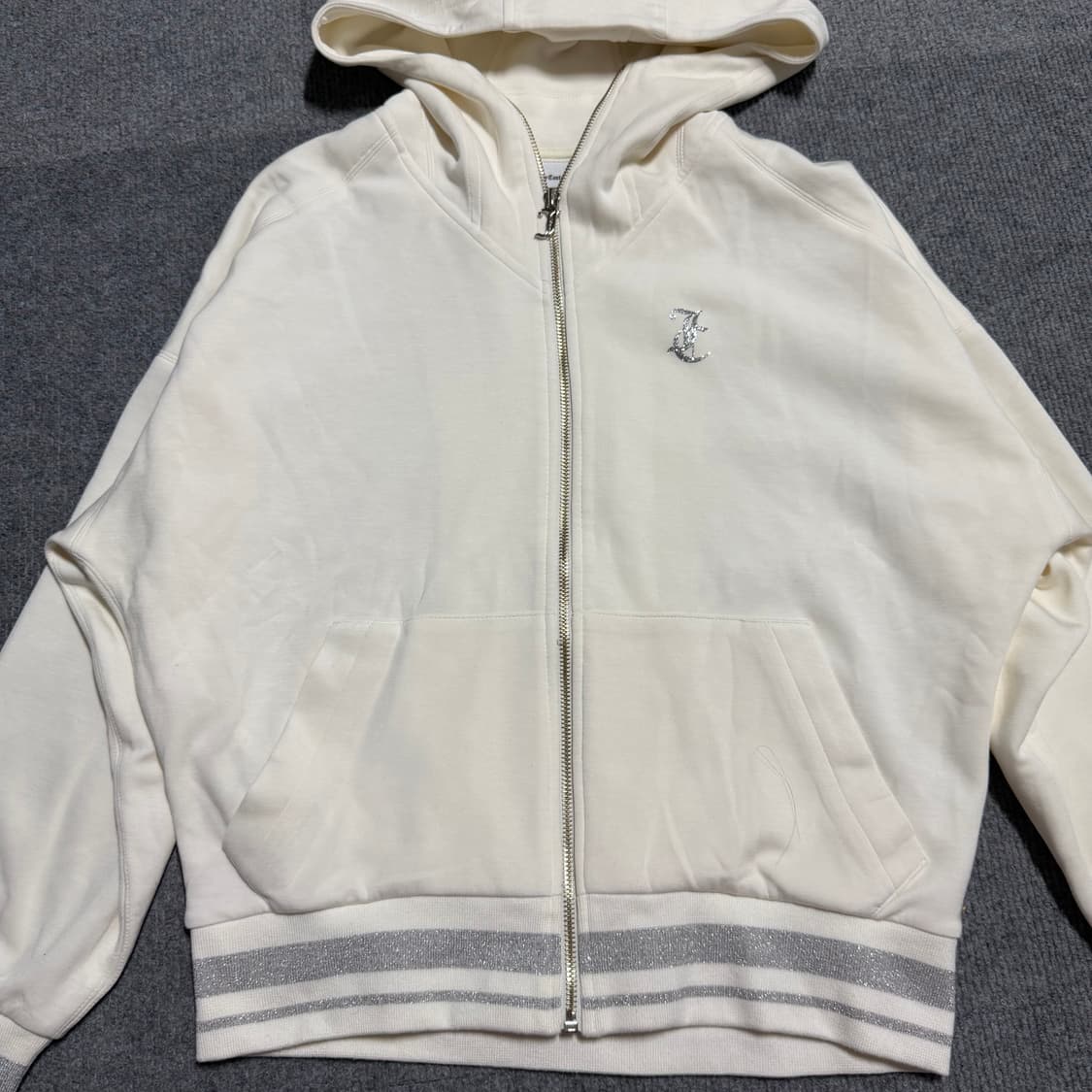 쥬시꾸뛰르 화이트 후드집업 90 상품이미지3