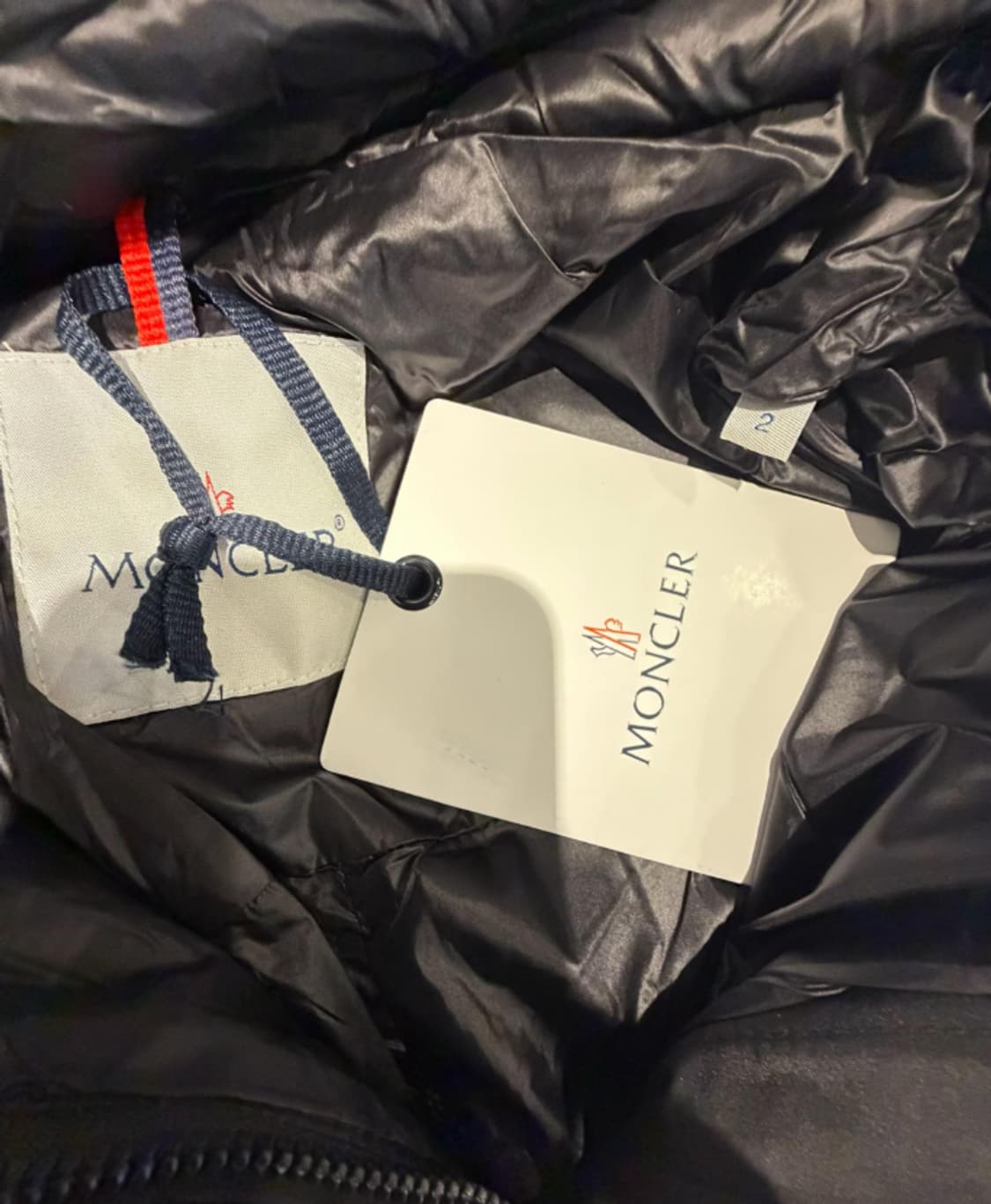 [몽클;레어] 새상품 / 브로세 / 2 (약 여성 55 사이즈) 상품이미지3