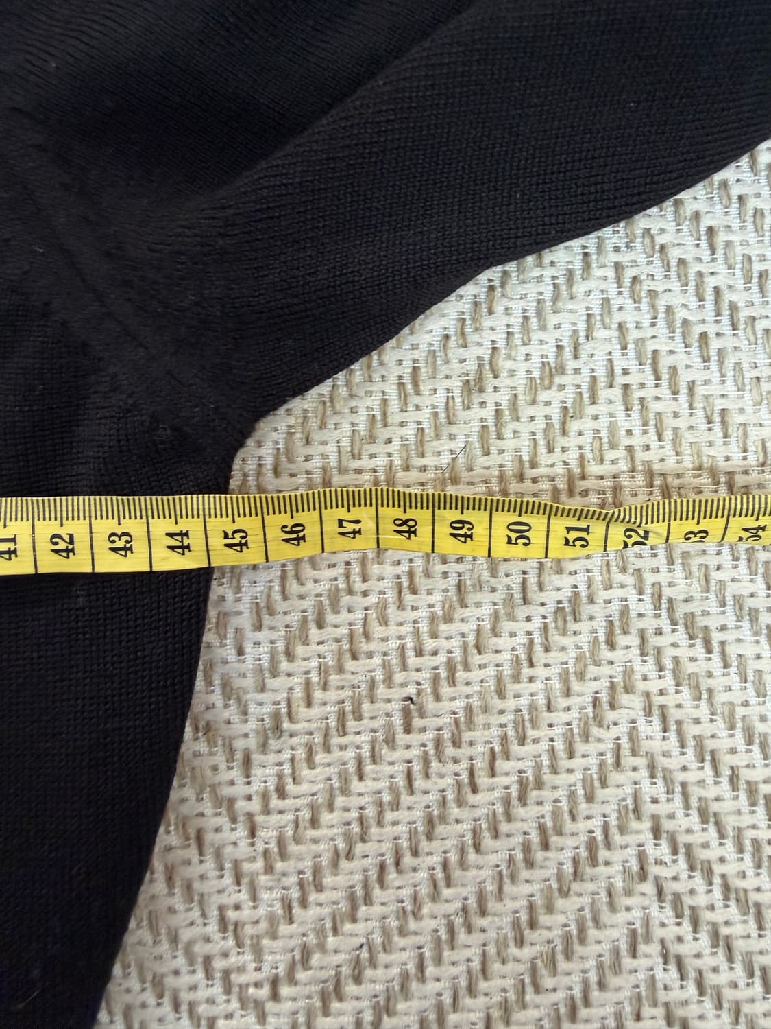 매장판정품) 버버리 여성 블랙 하이넥 니트 M 상품이미지9