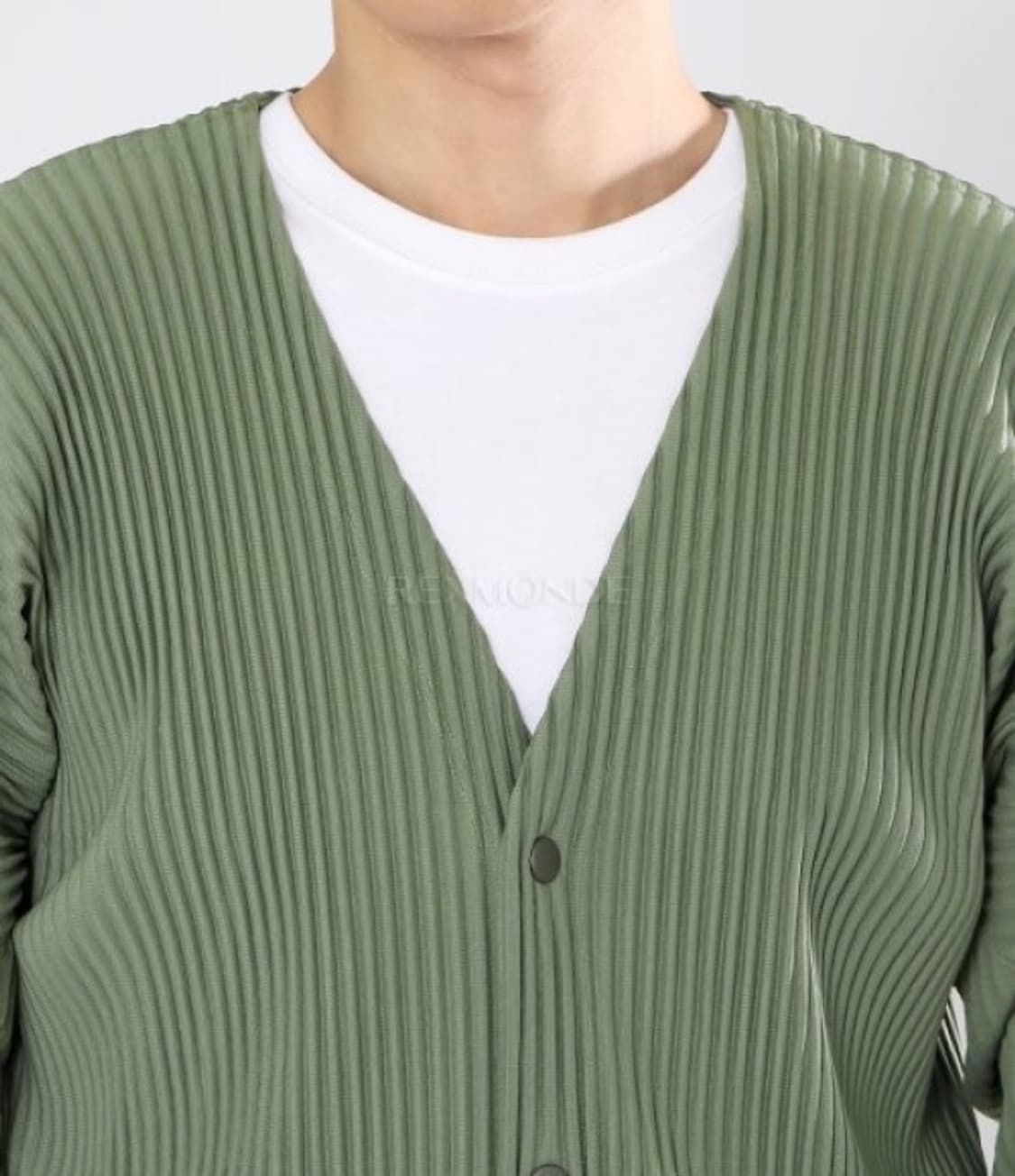 이세이미야케 옴므플리세 가디건 상품이미지6