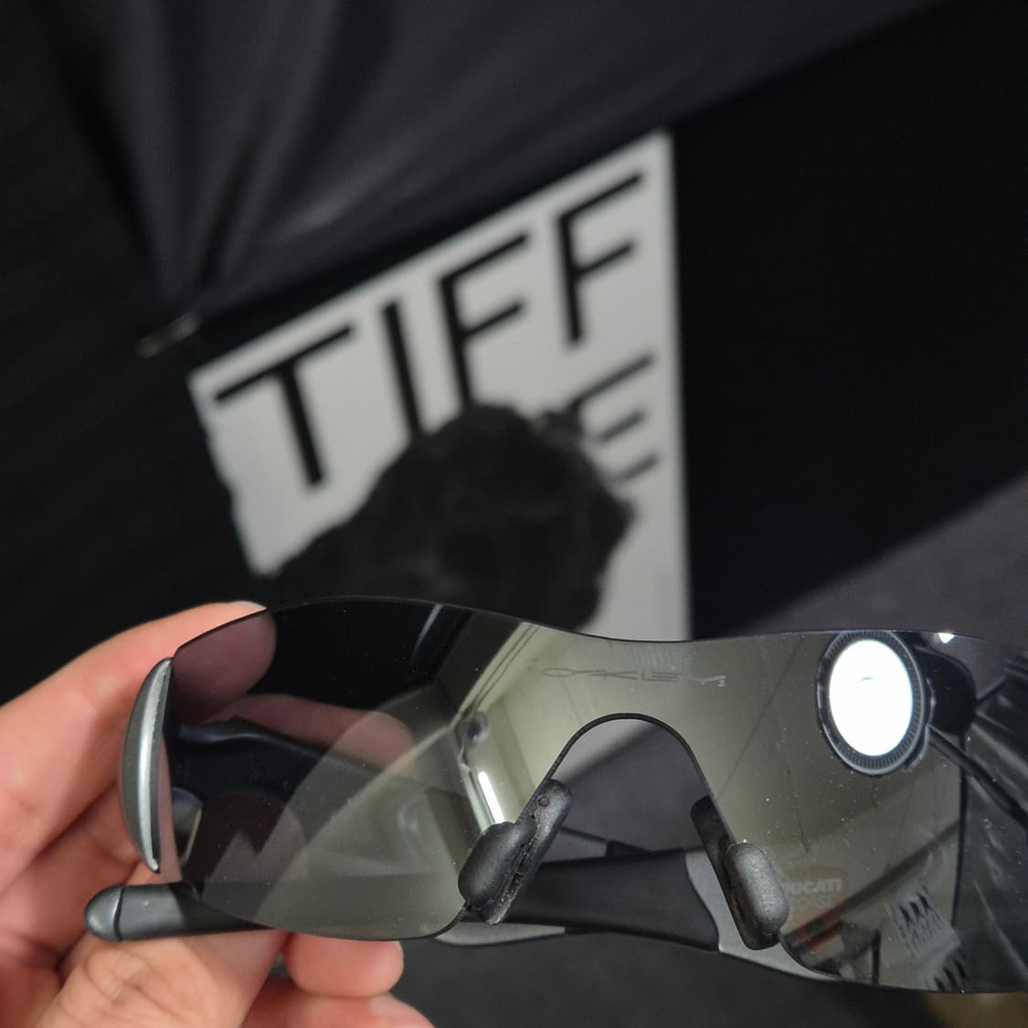 오클리 X 두카티 오클리 두카티 뉴제로 선글라스 상품이미지5