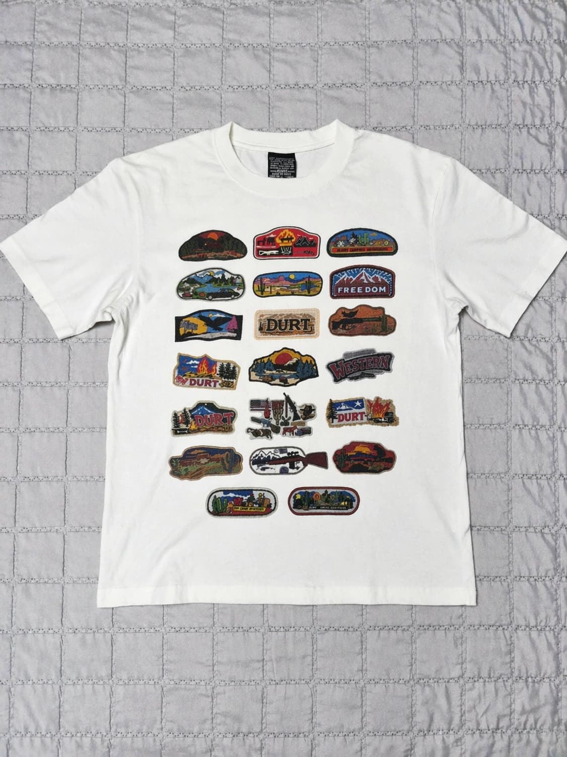 더트 웨스턴 패치 반팔 티셔츠  상품이미지1