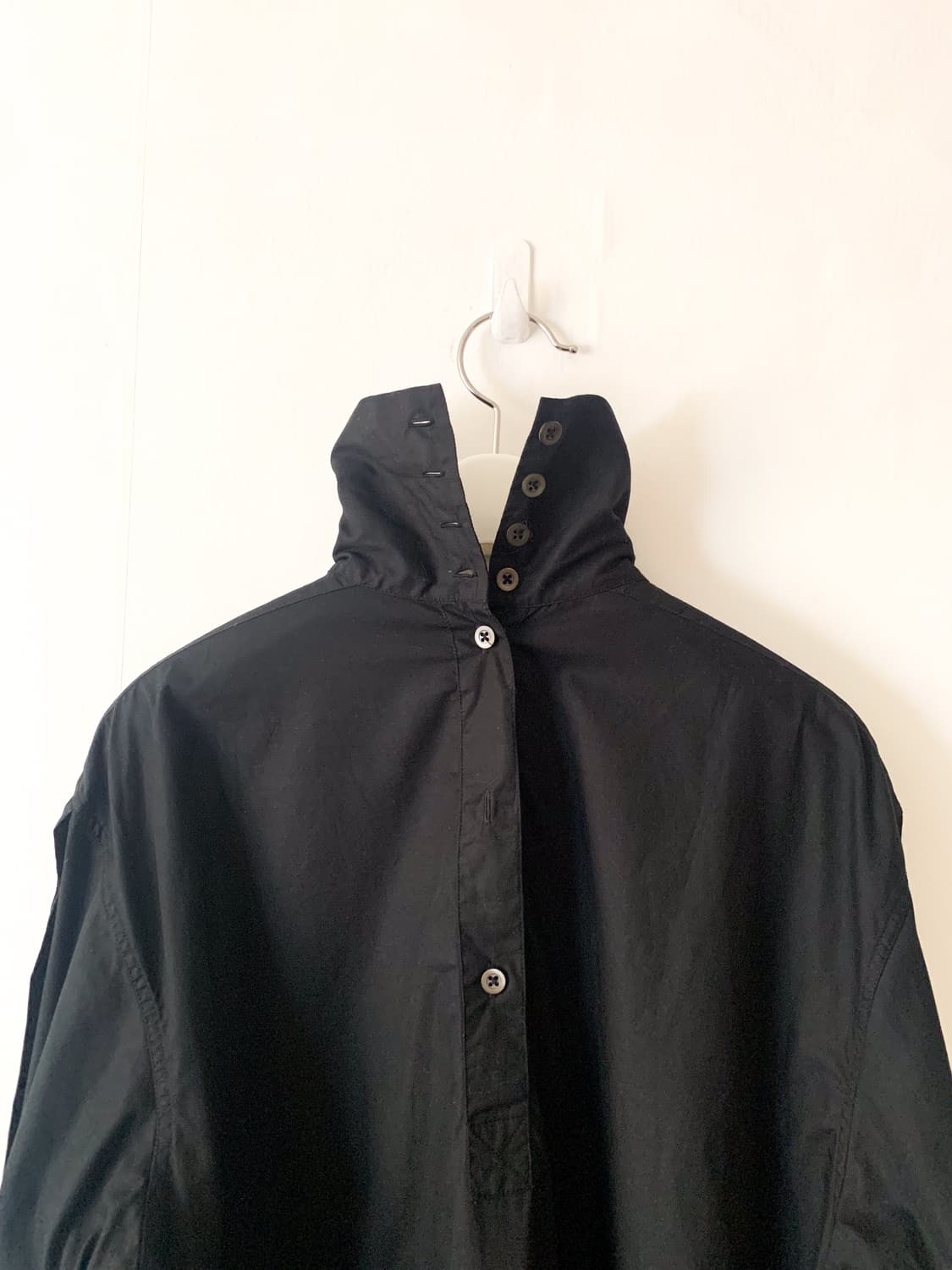 드리스 반 노튼 프론트 러플 블라우스 상품이미지8