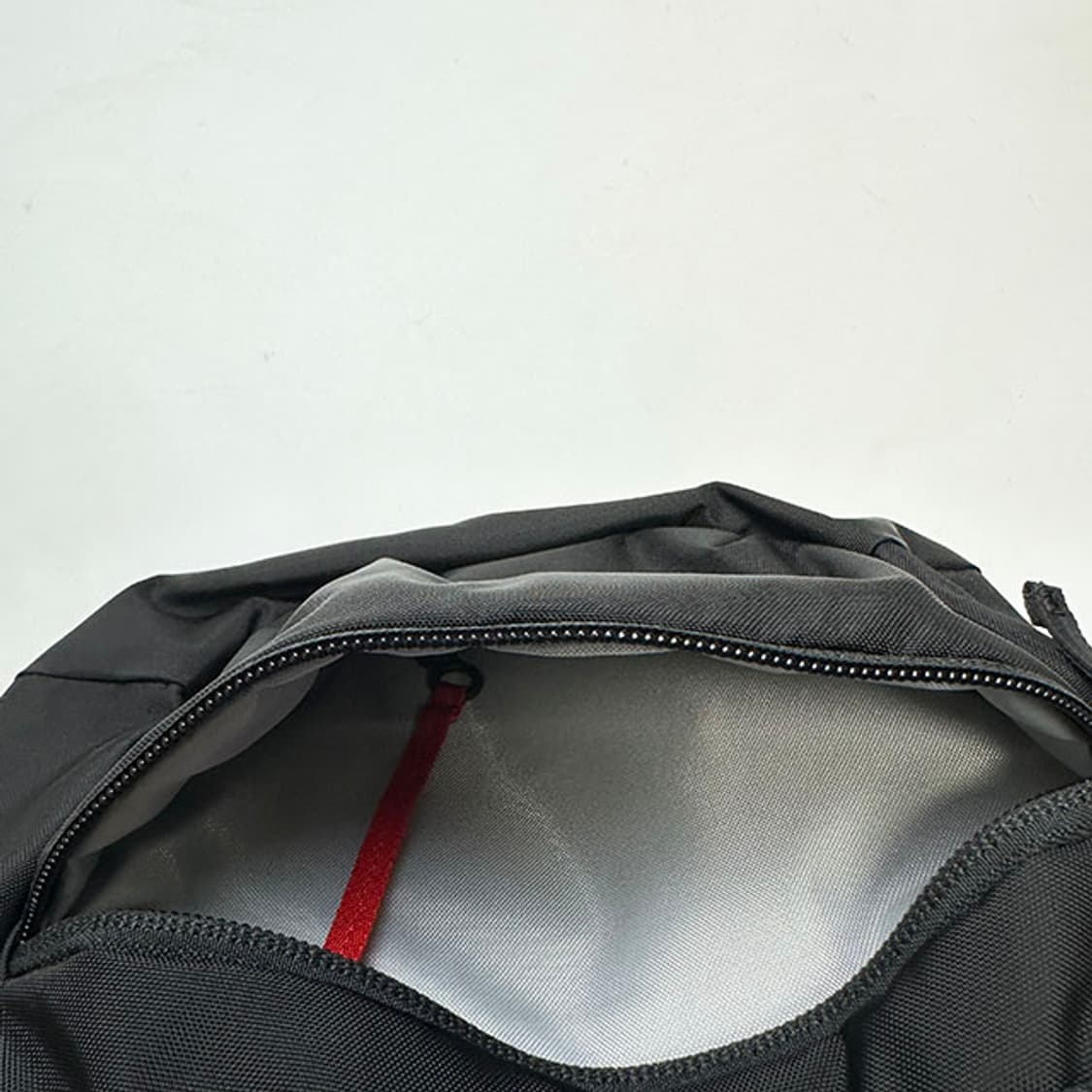 ARC'TERYX MANTIS 2 아크테릭스 맨티스 2 숄더백 상품이미지3