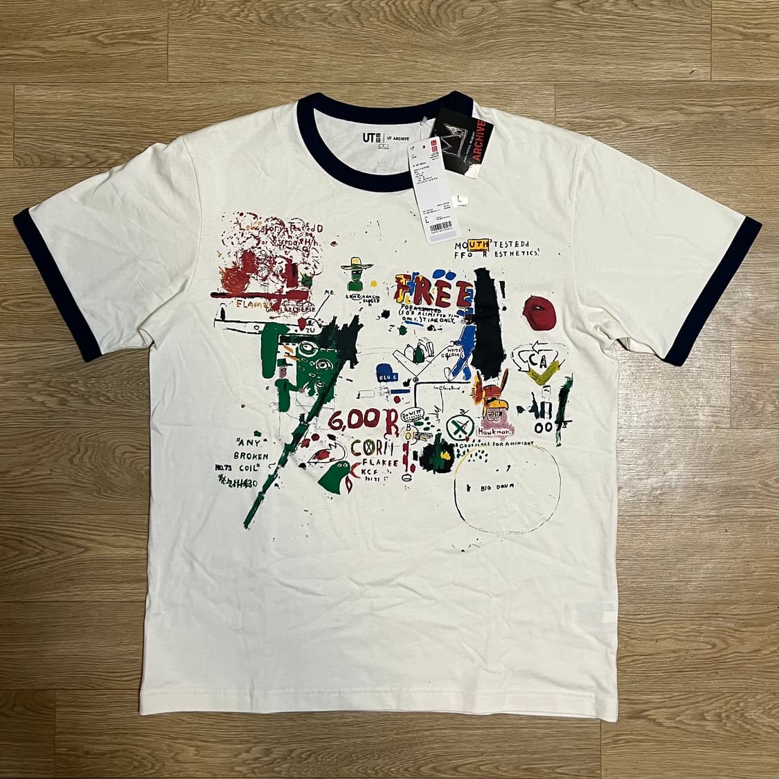 택달린 새상품) 유니클로 UT 장 미셸 바스키아 링거 반팔티 상품이미지1