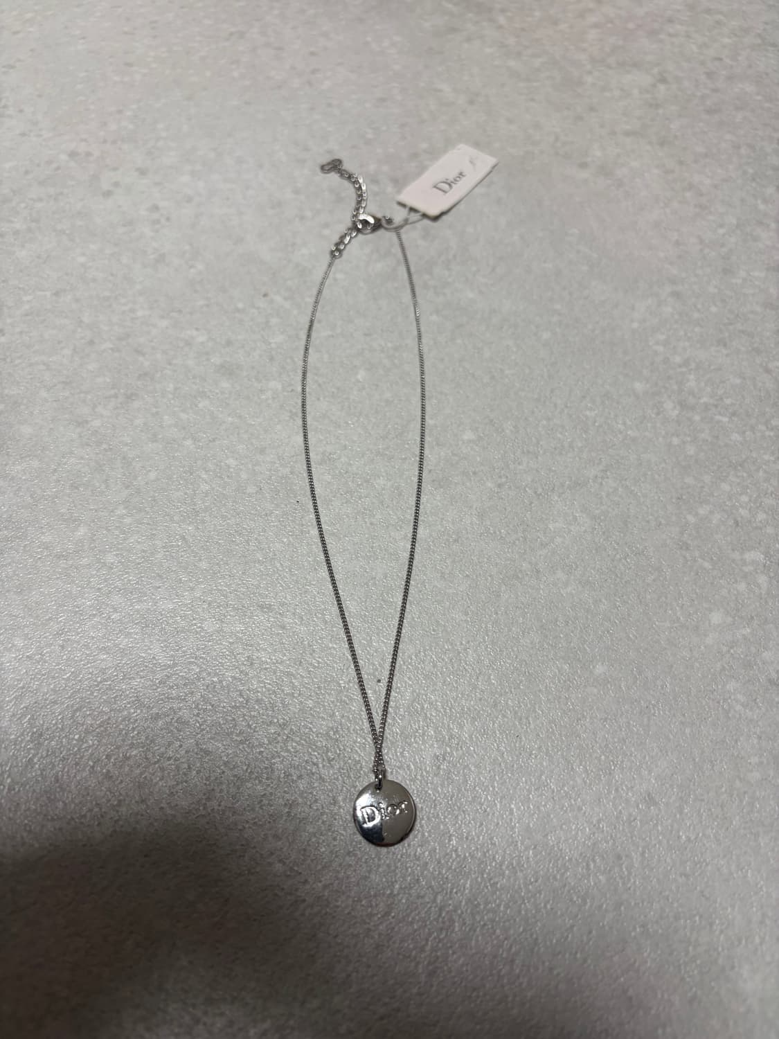 (정품) (새상품급) 디올 목걸이 판매합니다!  상품이미지1