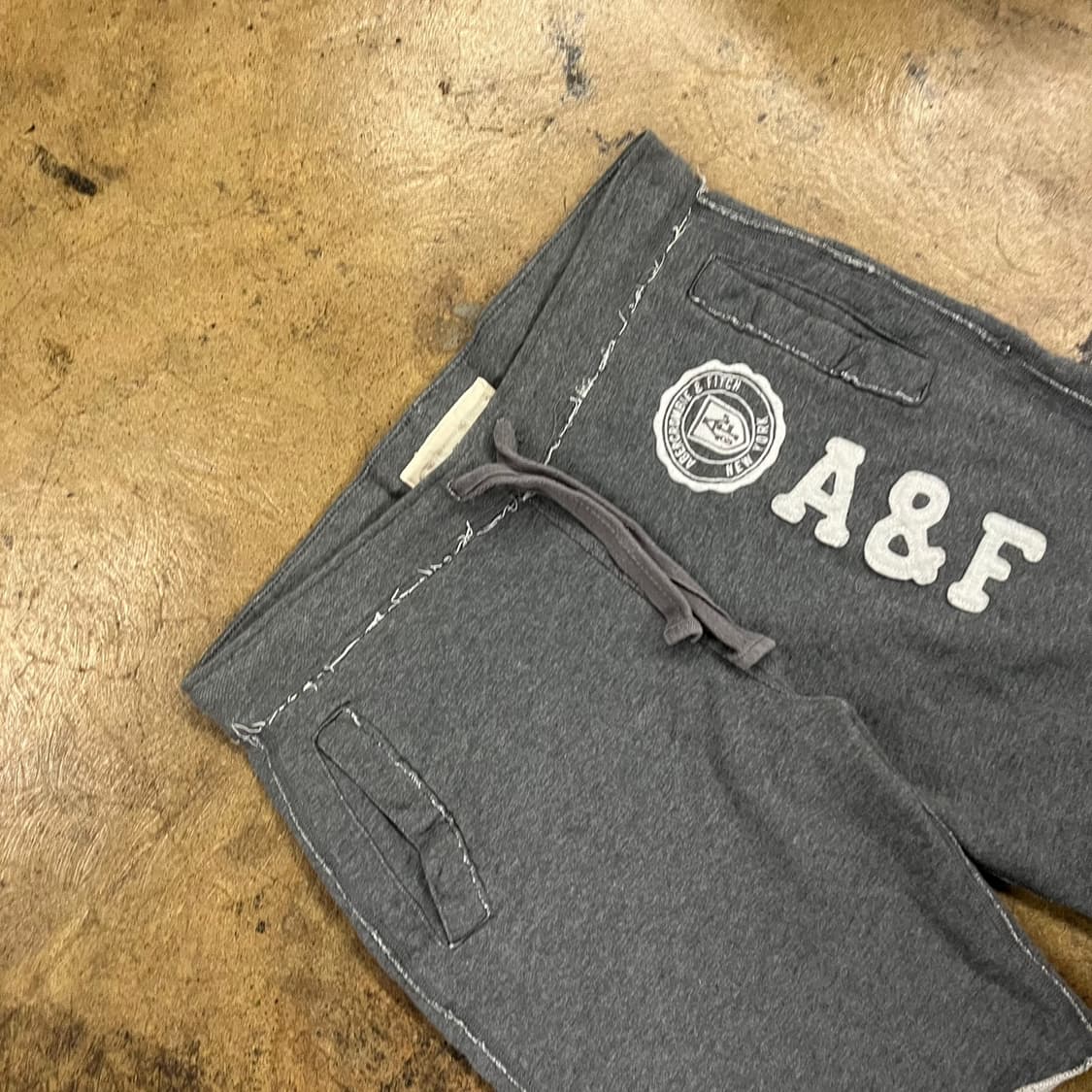 [정품/S] 아베크롬비앤피치 A&F 그레이 반바지 상품이미지1