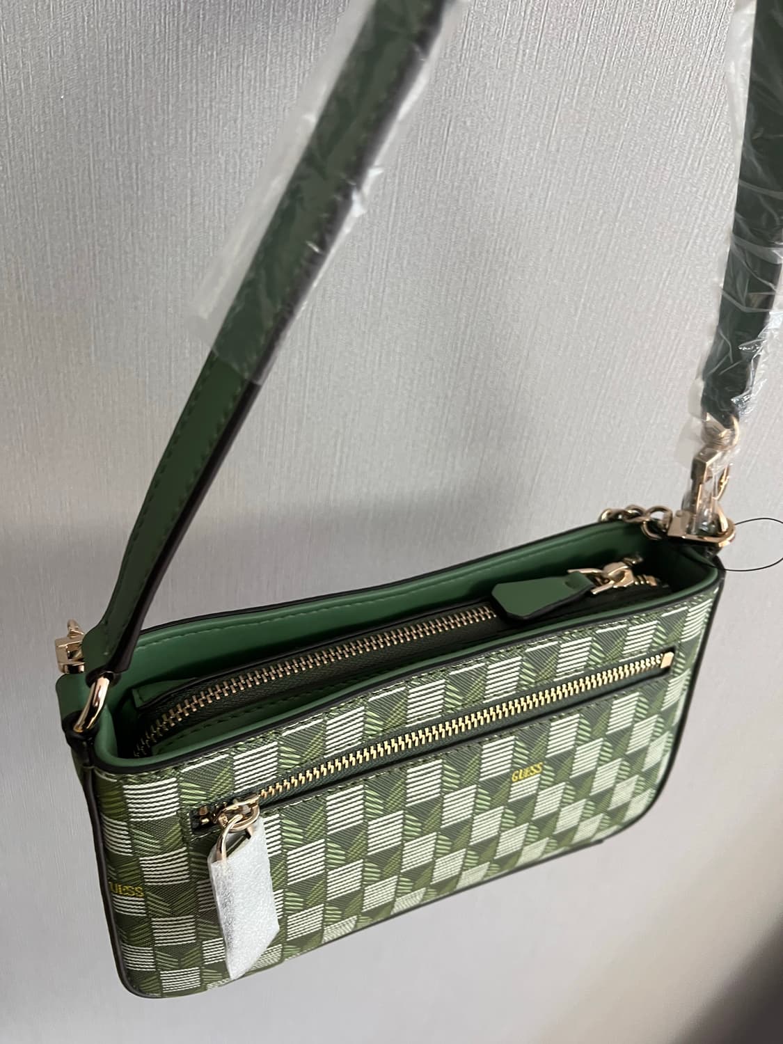 (새상품)게스 Guess 핸드백 숄더백 미니백 상품이미지2