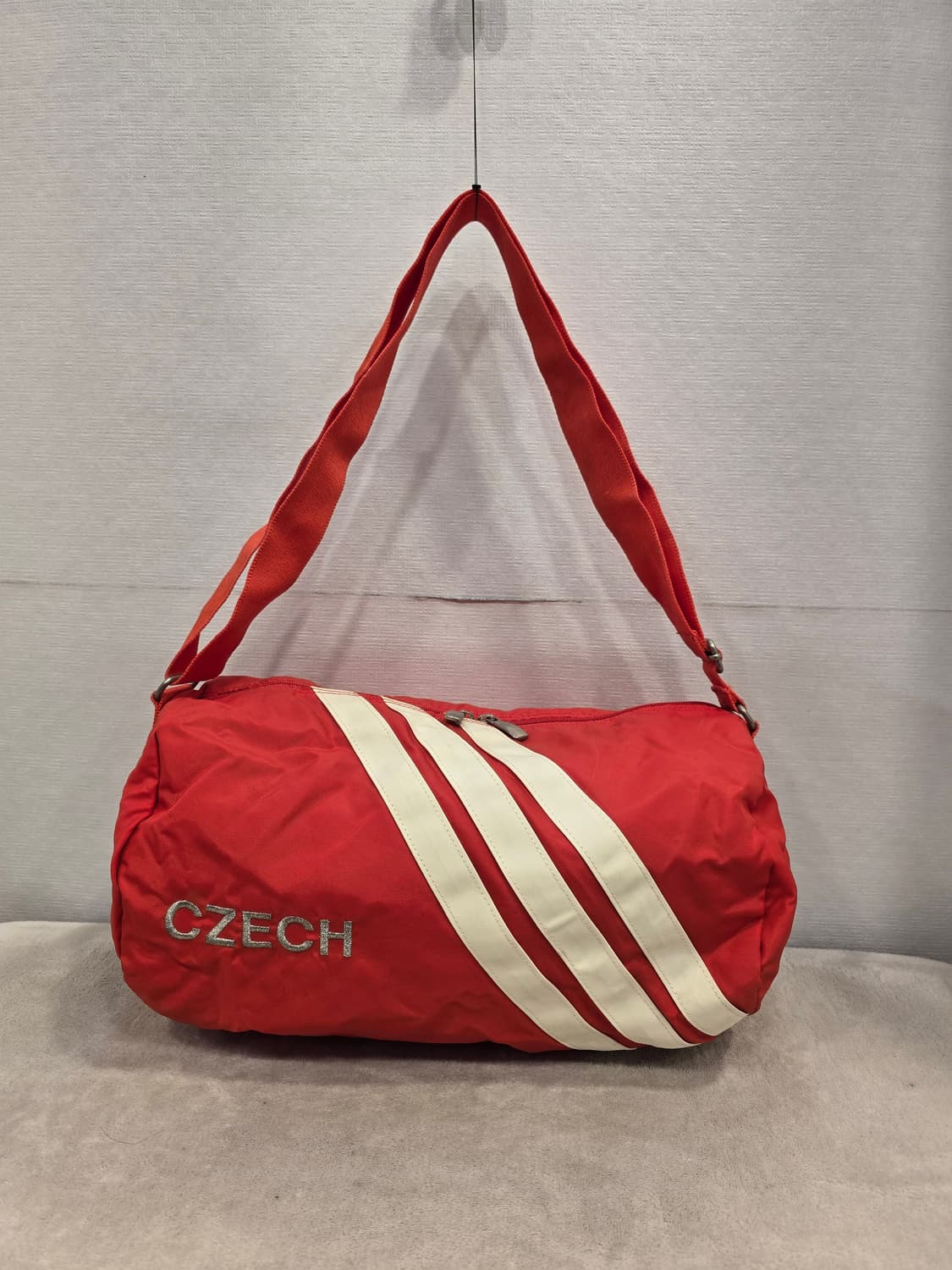 아디다스 올드스쿨 체코 CZECH 크로스백 더플백 상품이미지1