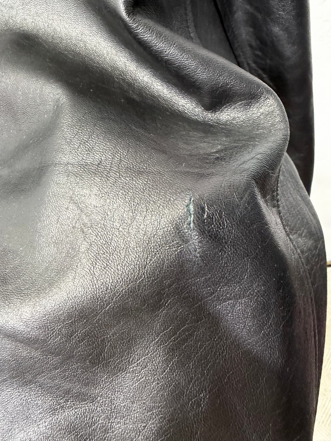 정품) 솔리드옴므 23ss 블랙 양가죽 레더 자켓 50(105) 상품이미지5