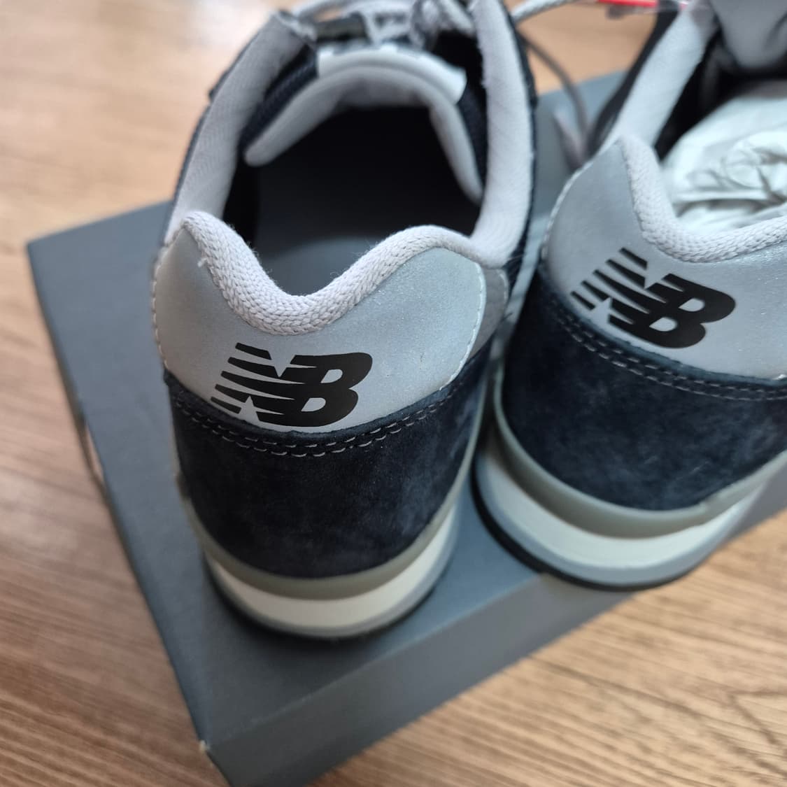 [새상품] 뉴발란스 네이비 996 265사이즈  상품이미지4