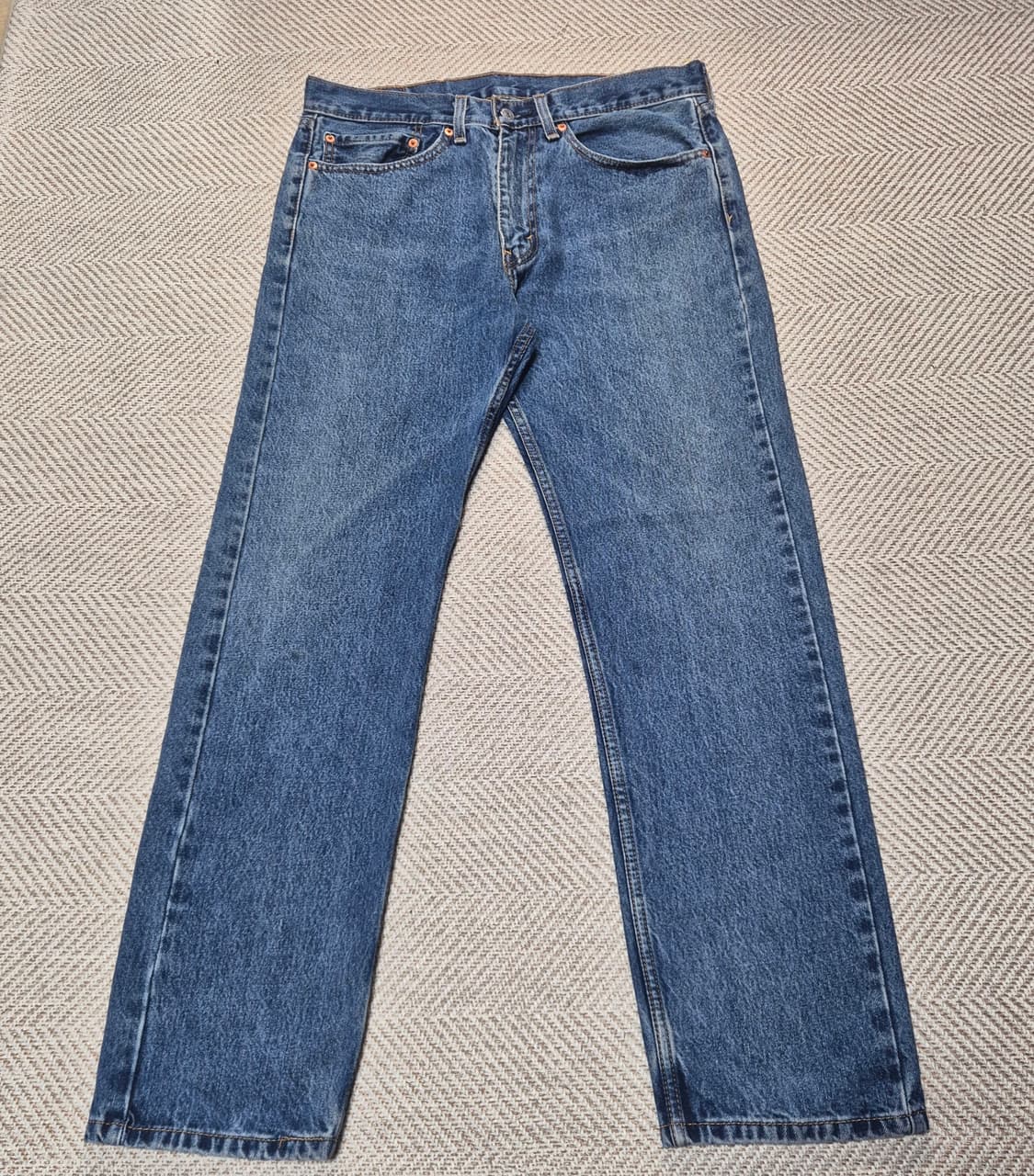 리바이스 505 34/32 ( p37 )
 상품이미지2