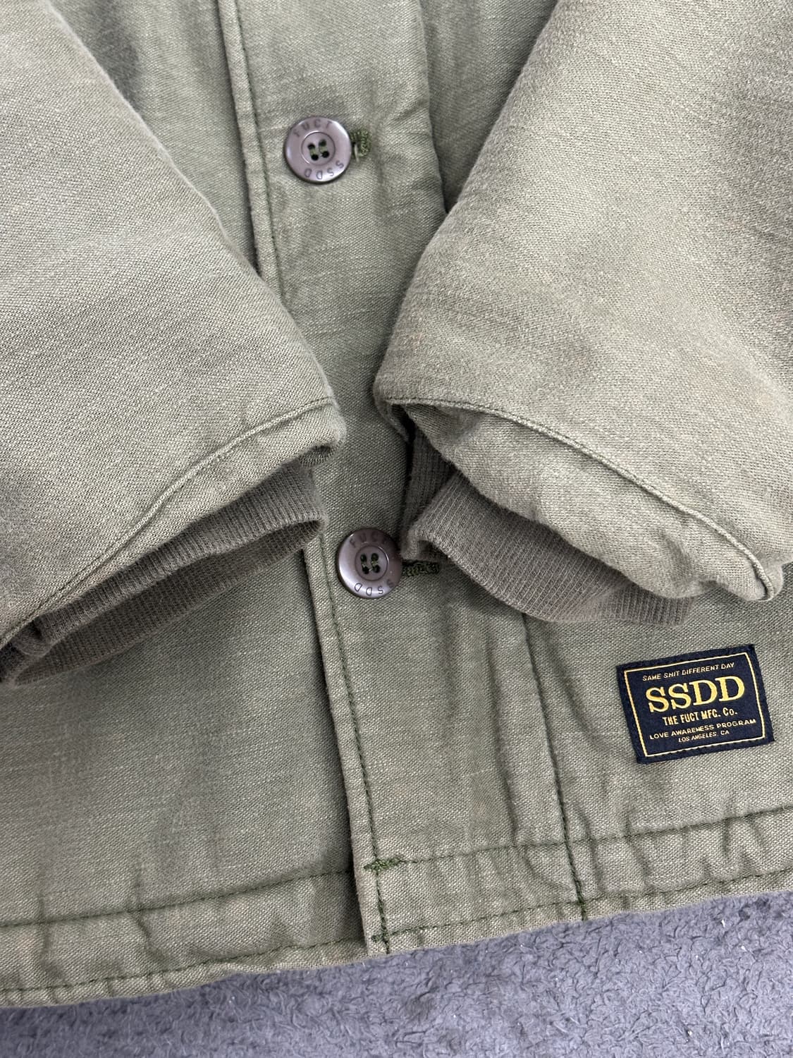 FUCT SSDD A-2 덱 자켓 L 상품이미지8