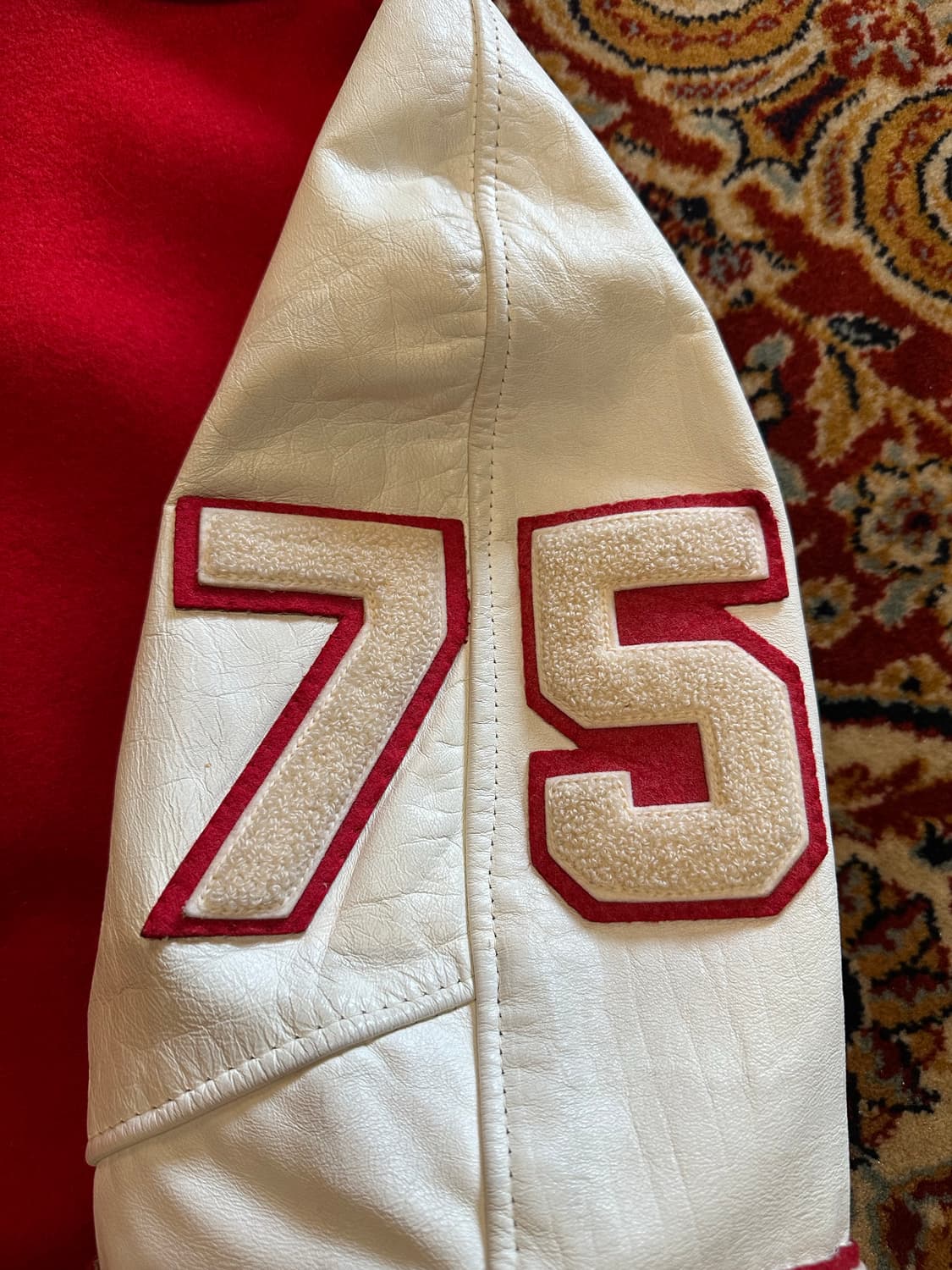 70s 리얼 빈티지 "Central Track Team" 바시티 자켓  상품이미지7