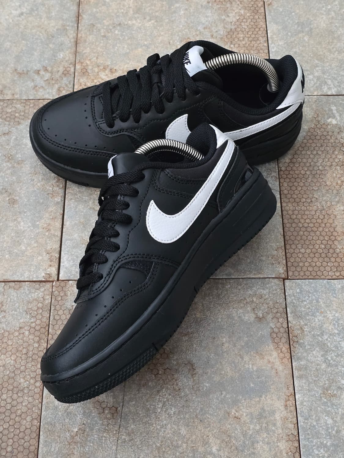 (230)나이키 감마 포스 블랙 화이트 상품이미지6