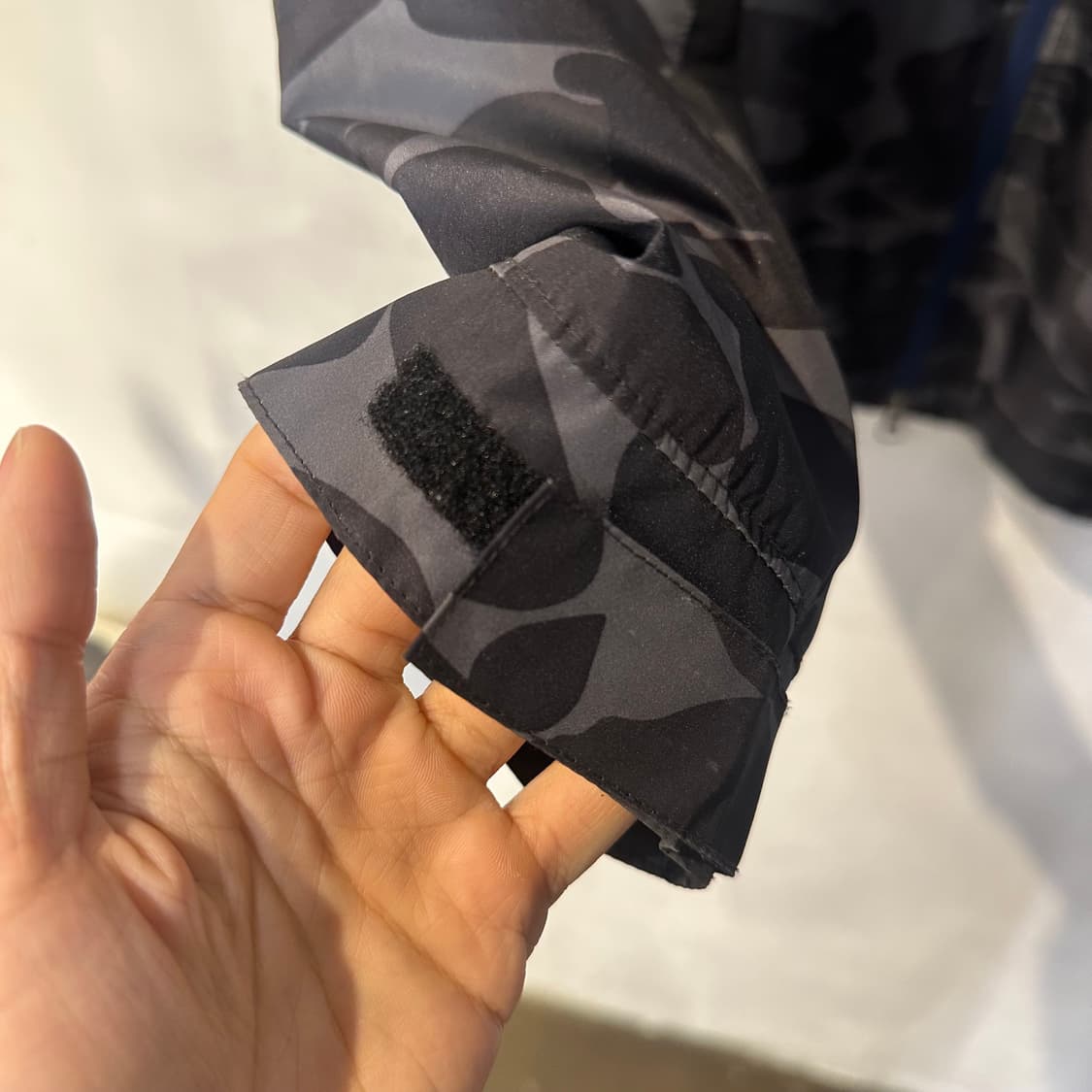 칼하트 카모 바람막이 상품이미지4