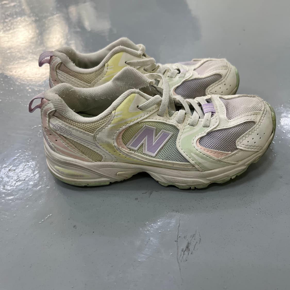 170 뉴발란스 키즈 530 운동화 0409M 상품이미지4