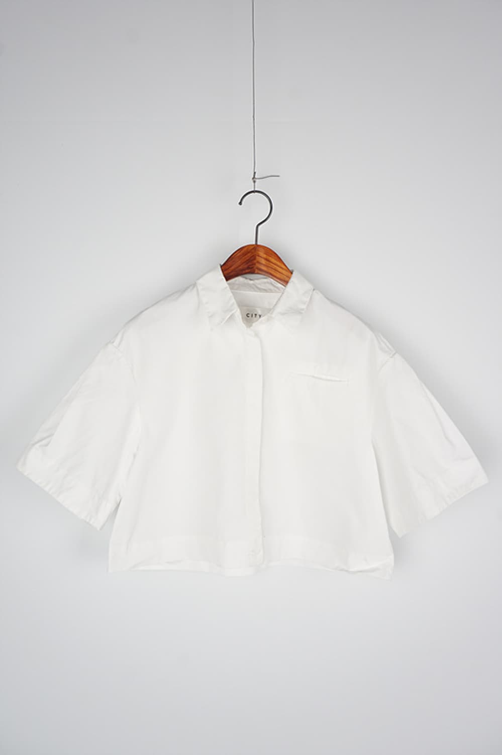 CITY by STUDIOUS cropped shirt 상품이미지2