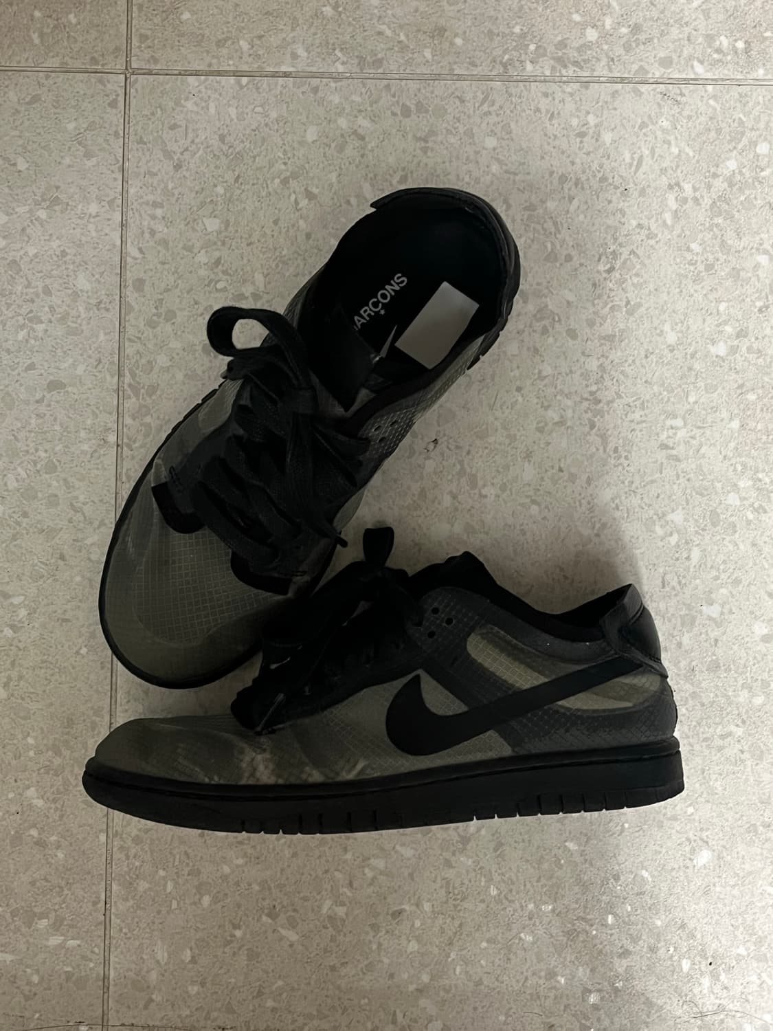 나이키 꼼데 가르송 덩크 로우 US 7 / 240 상품이미지2