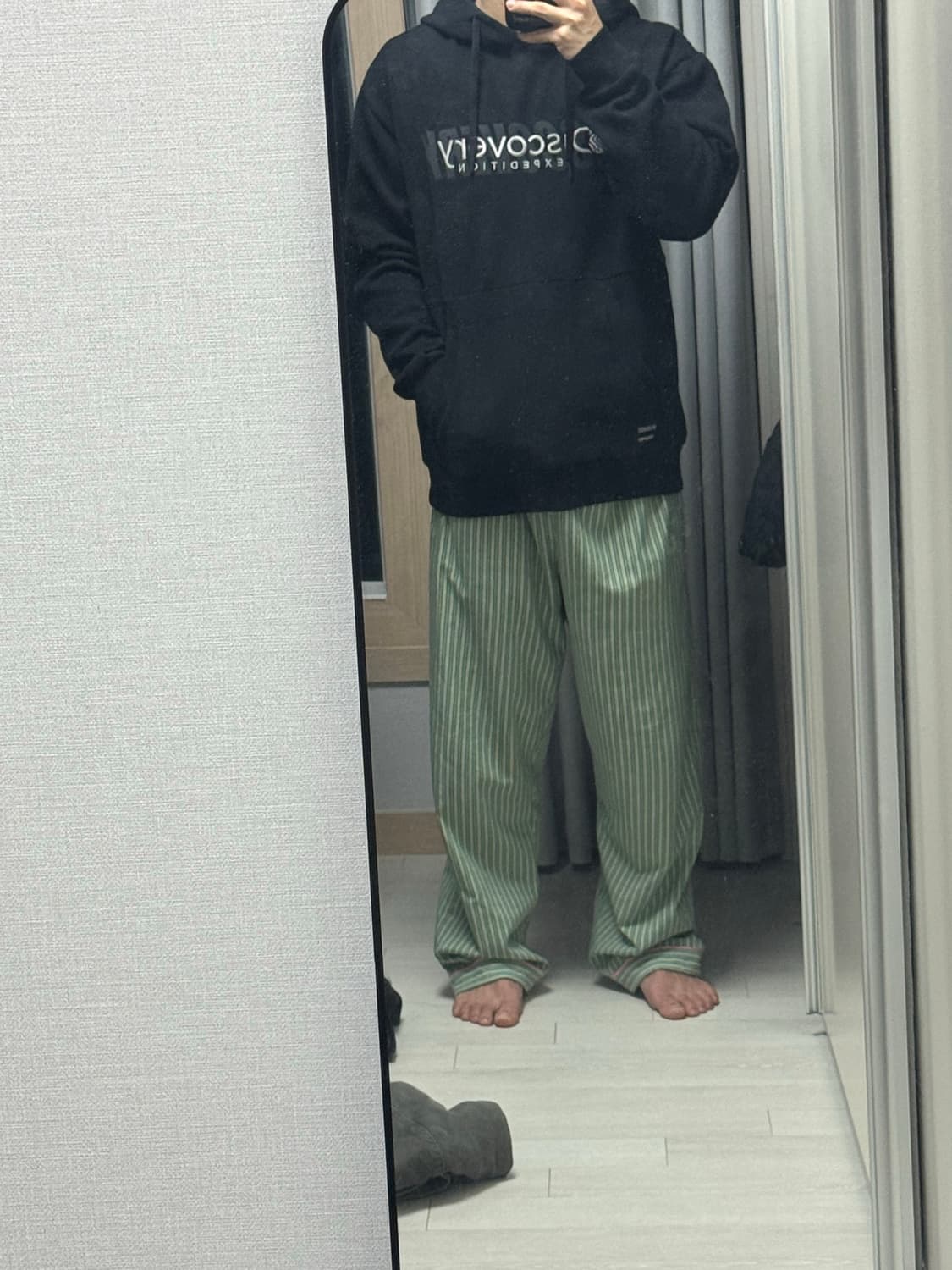 디스커버리 후드티 블랙 95 상품이미지4