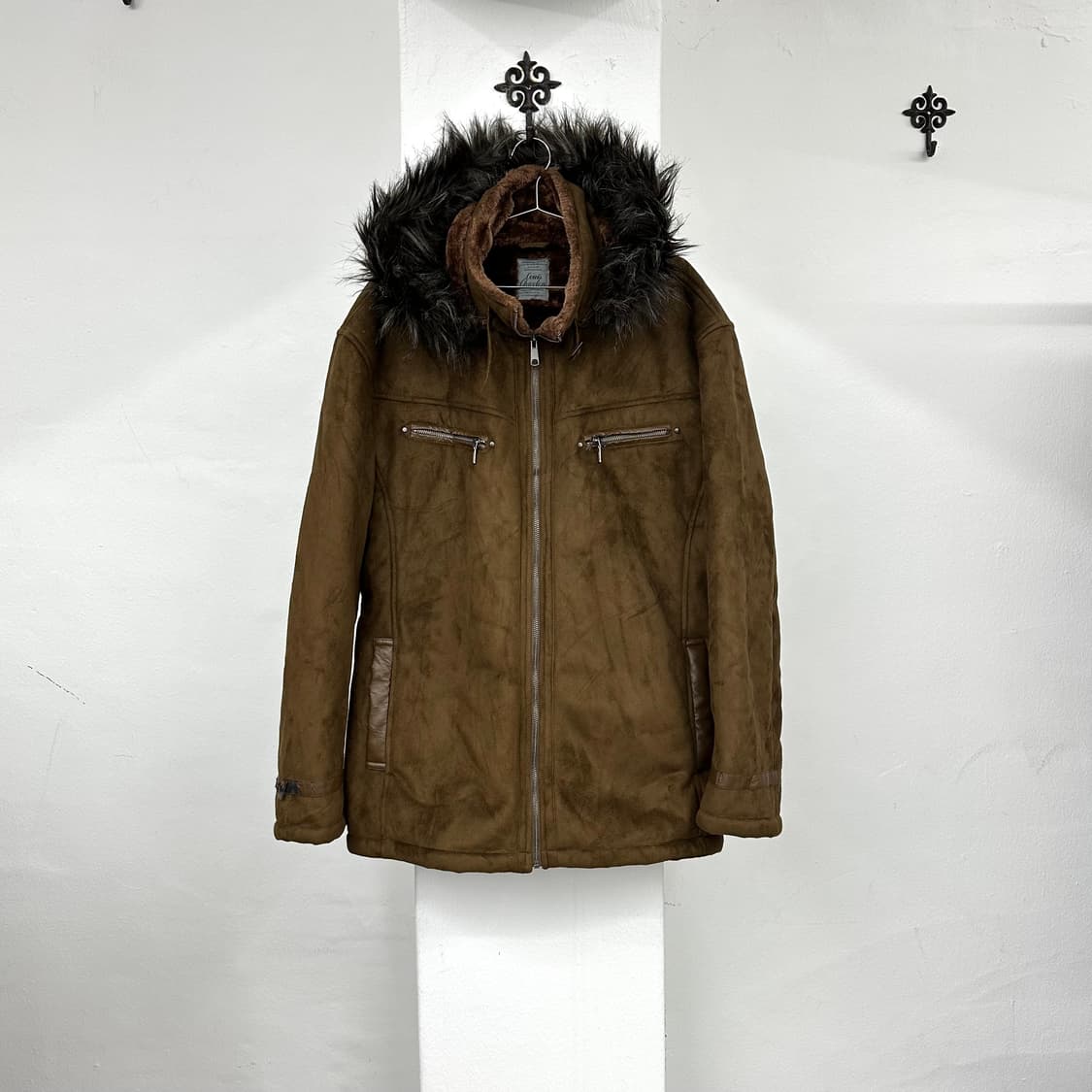 Brown khaki suede fur jacket 상품이미지3