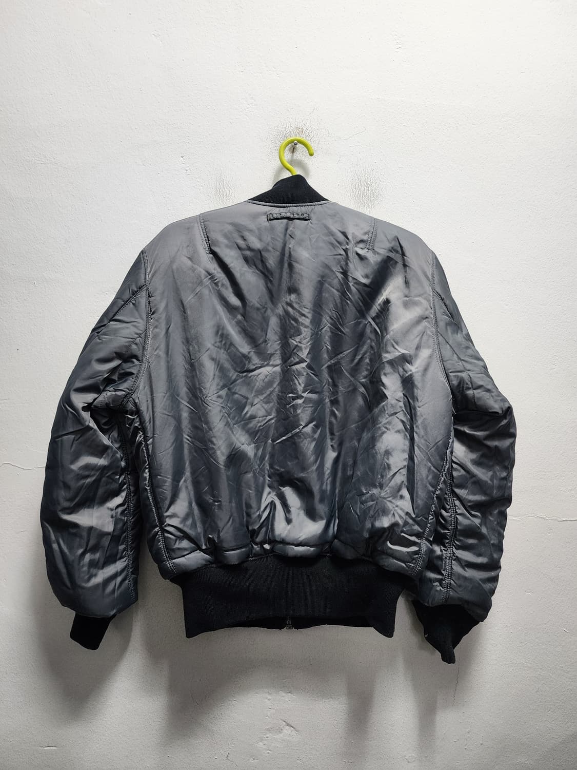 알파인더스트리 리버시블 MA-1 항공점퍼  상품이미지3